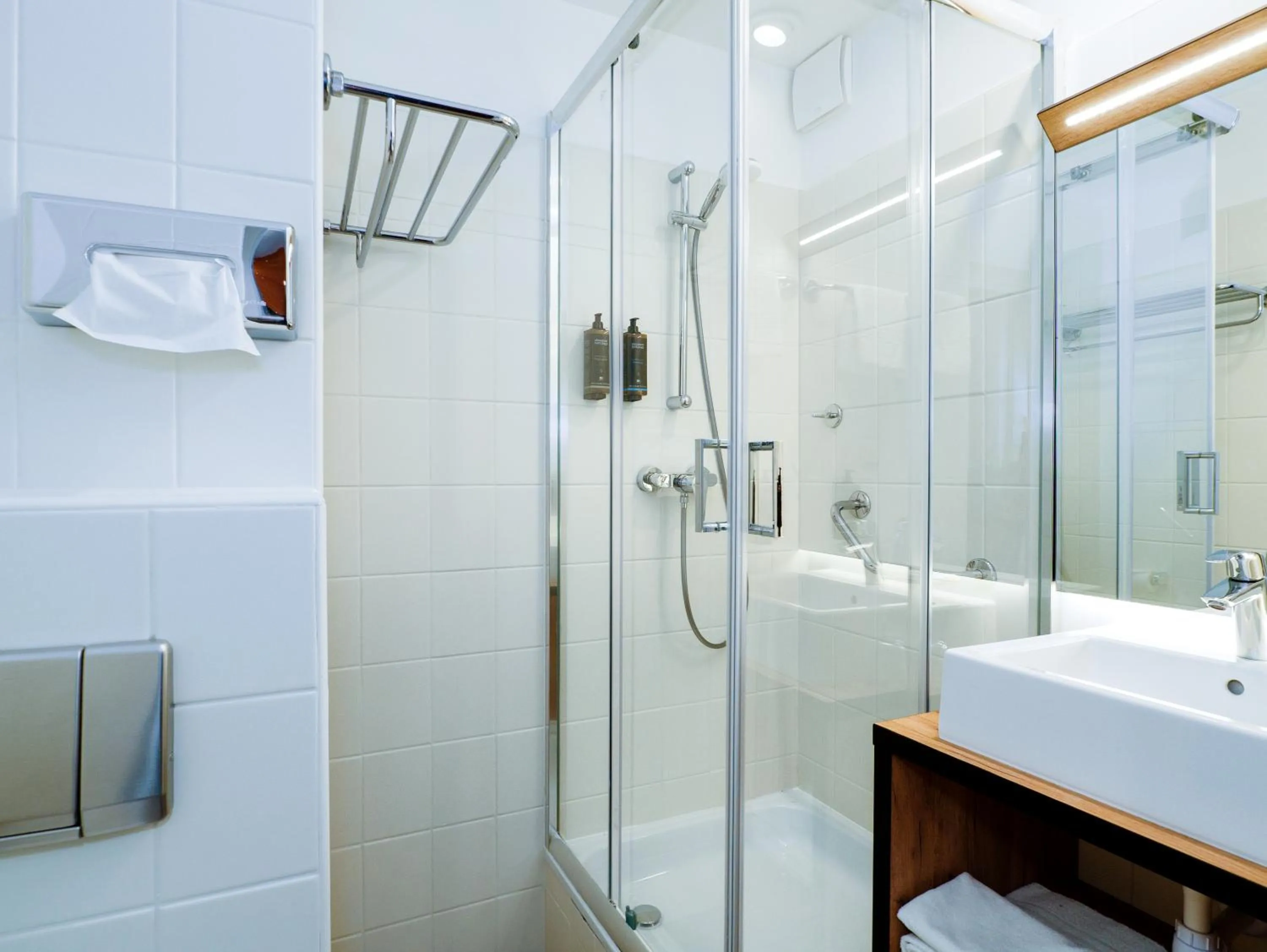 Bathroom in Mercure Czestochowa Centrum