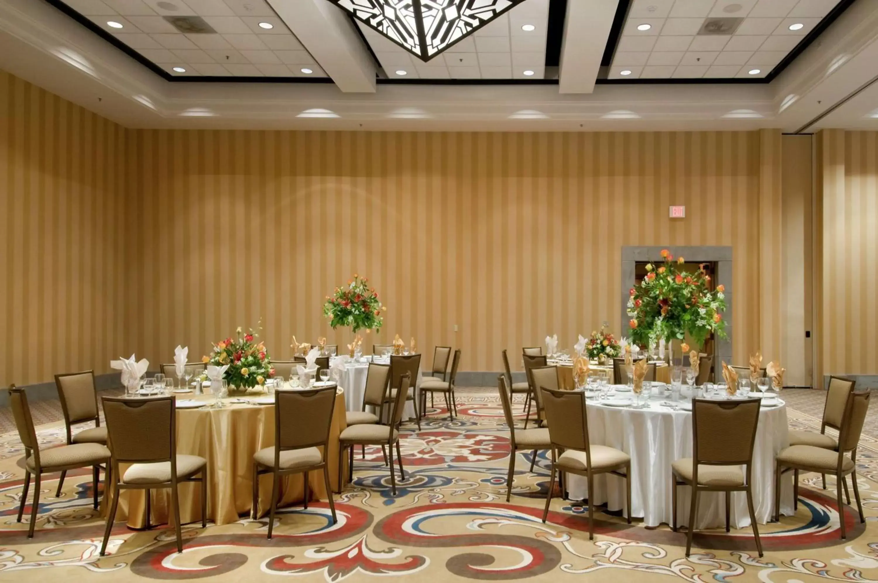 Meeting/conference room, Restaurant/Places to Eat in El Conquistador Tucson, A Hilton Resort