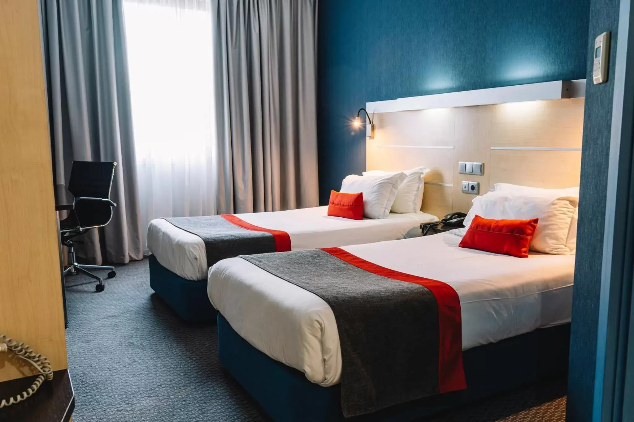 Twin Room in Holiday Inn Express Porto Exponor, an IHG Hotel