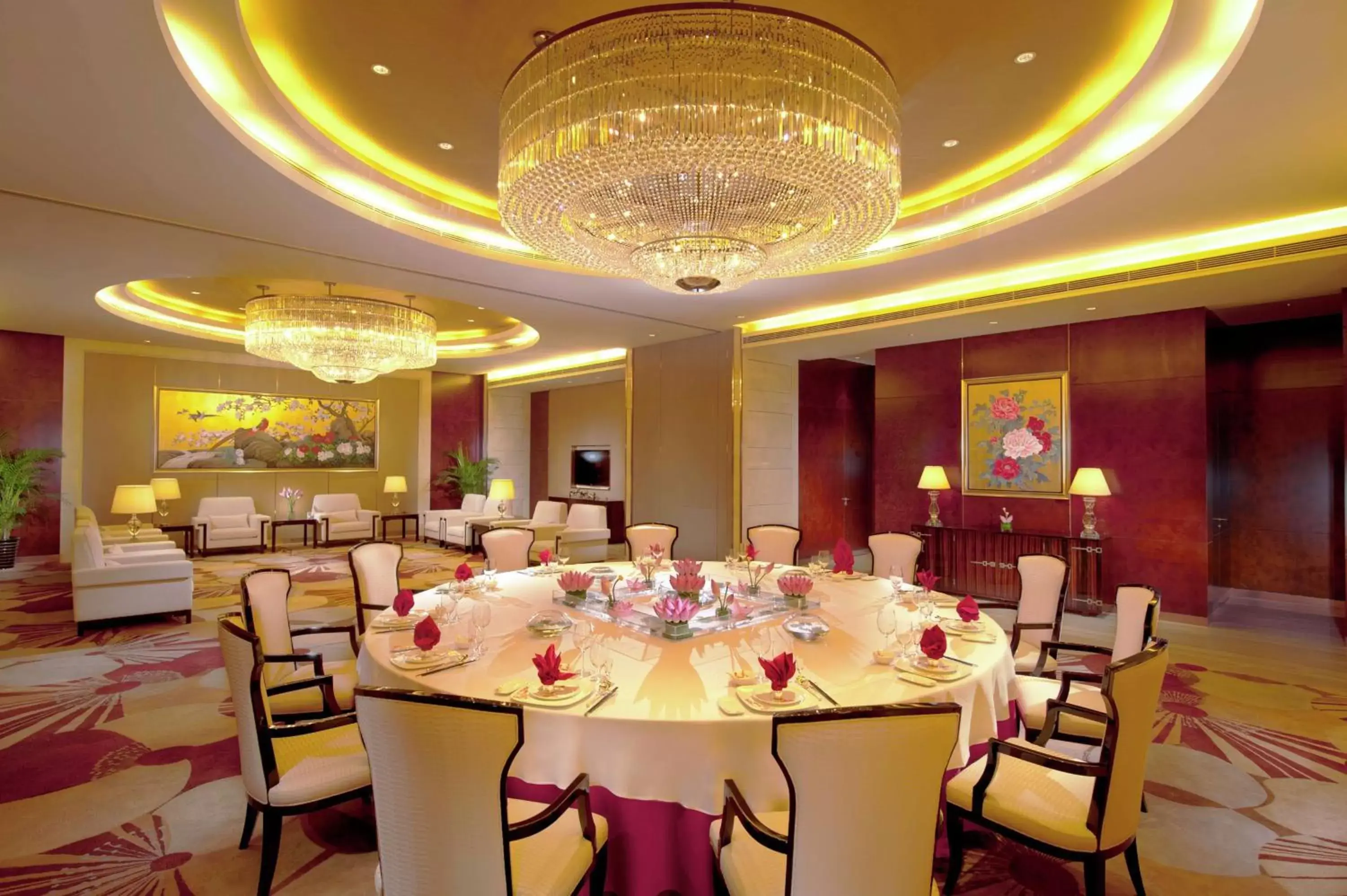 Dining area, Restaurant/Places to Eat in Hilton Guangzhou Baiyun - Canton Fair Free Shuttle Bus