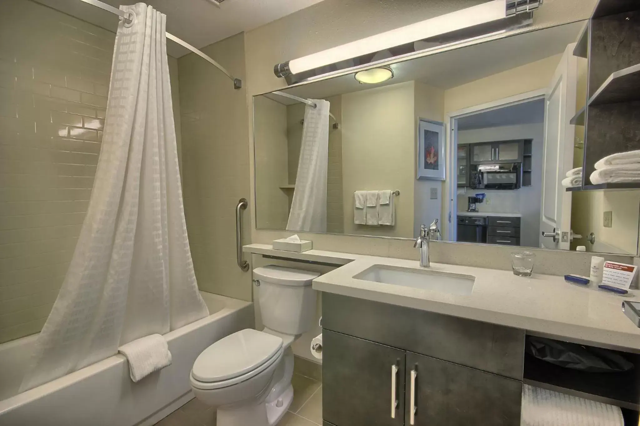 Photo of the whole room, Bathroom in Candlewood Suites Columbus - Grove City, an IHG Hotel
