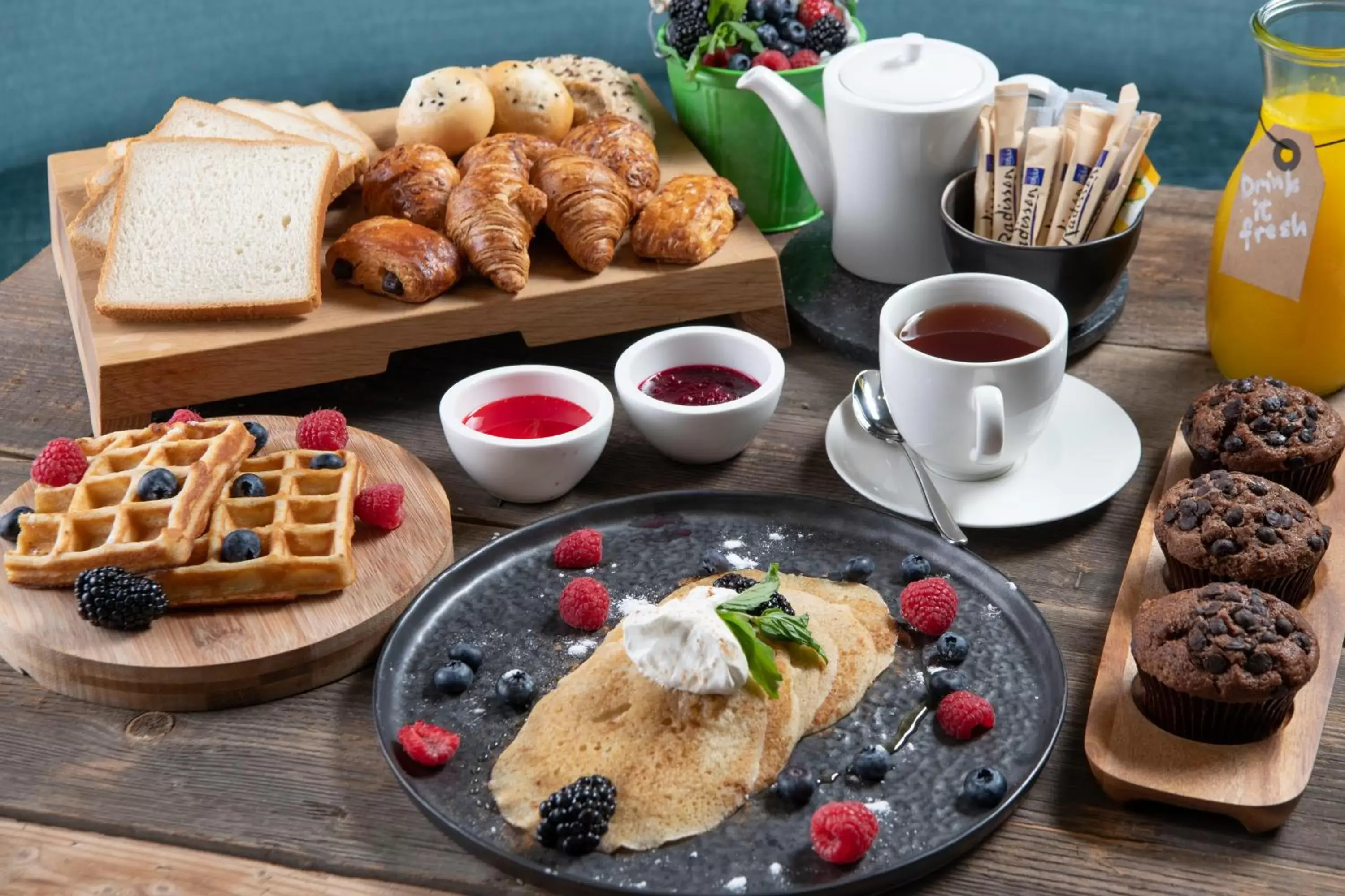 Continental breakfast, Breakfast in Radisson Blu Hotel, Jeddah Corniche