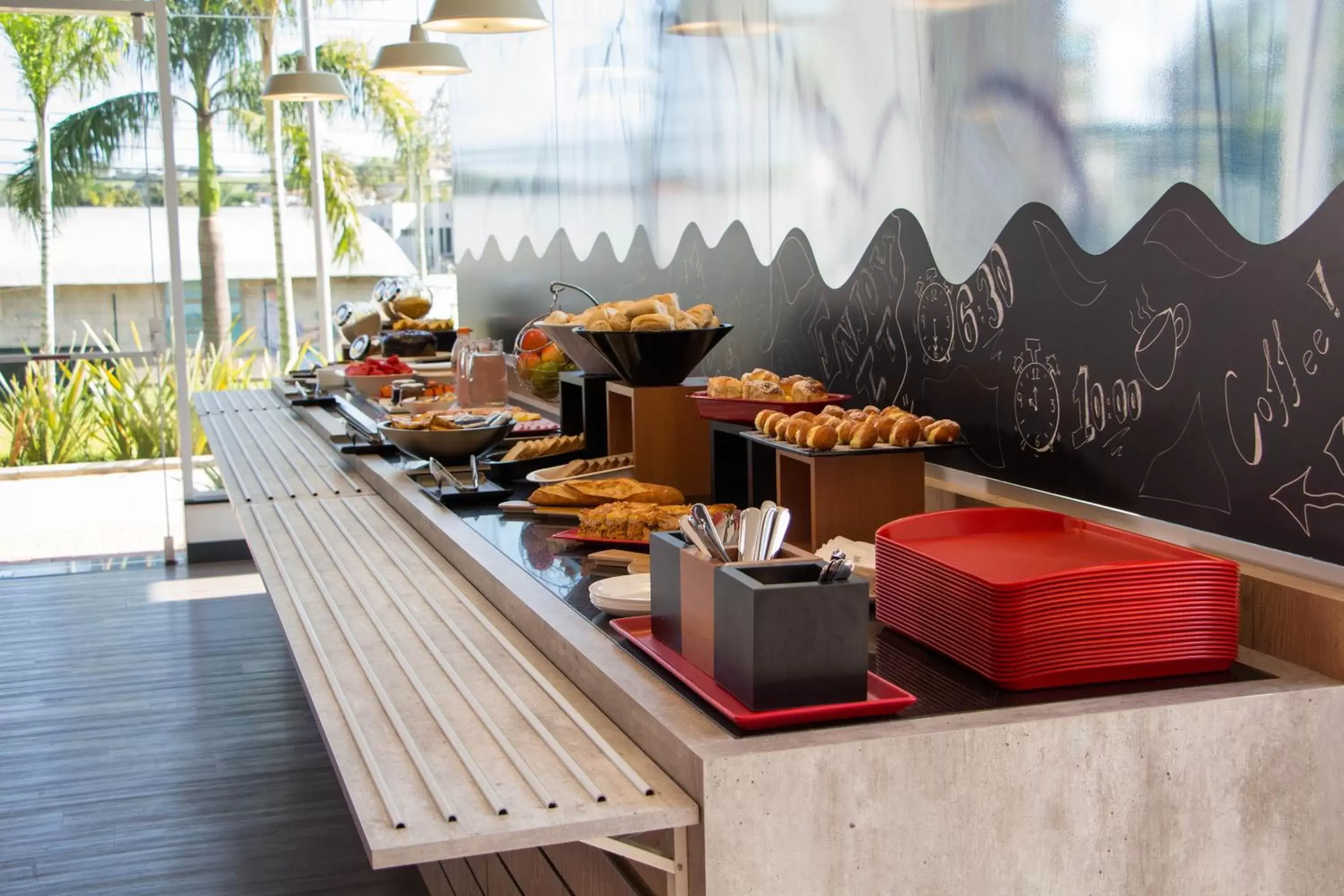 Breakfast, Restaurant/Places to Eat in ibis Itatiba