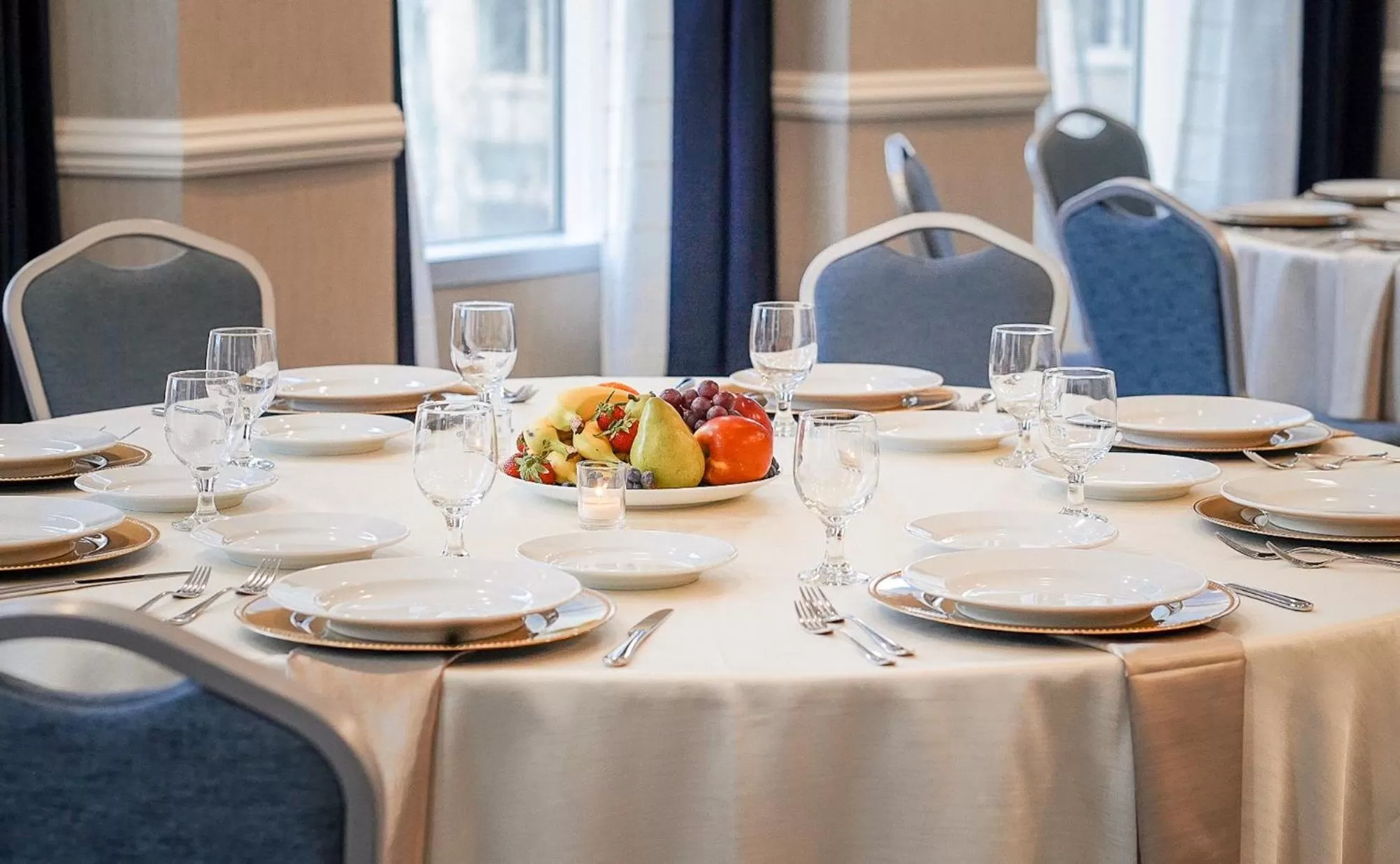 Meeting/conference room in Crowne Plaza Cleveland at Playhouse Square by IHG