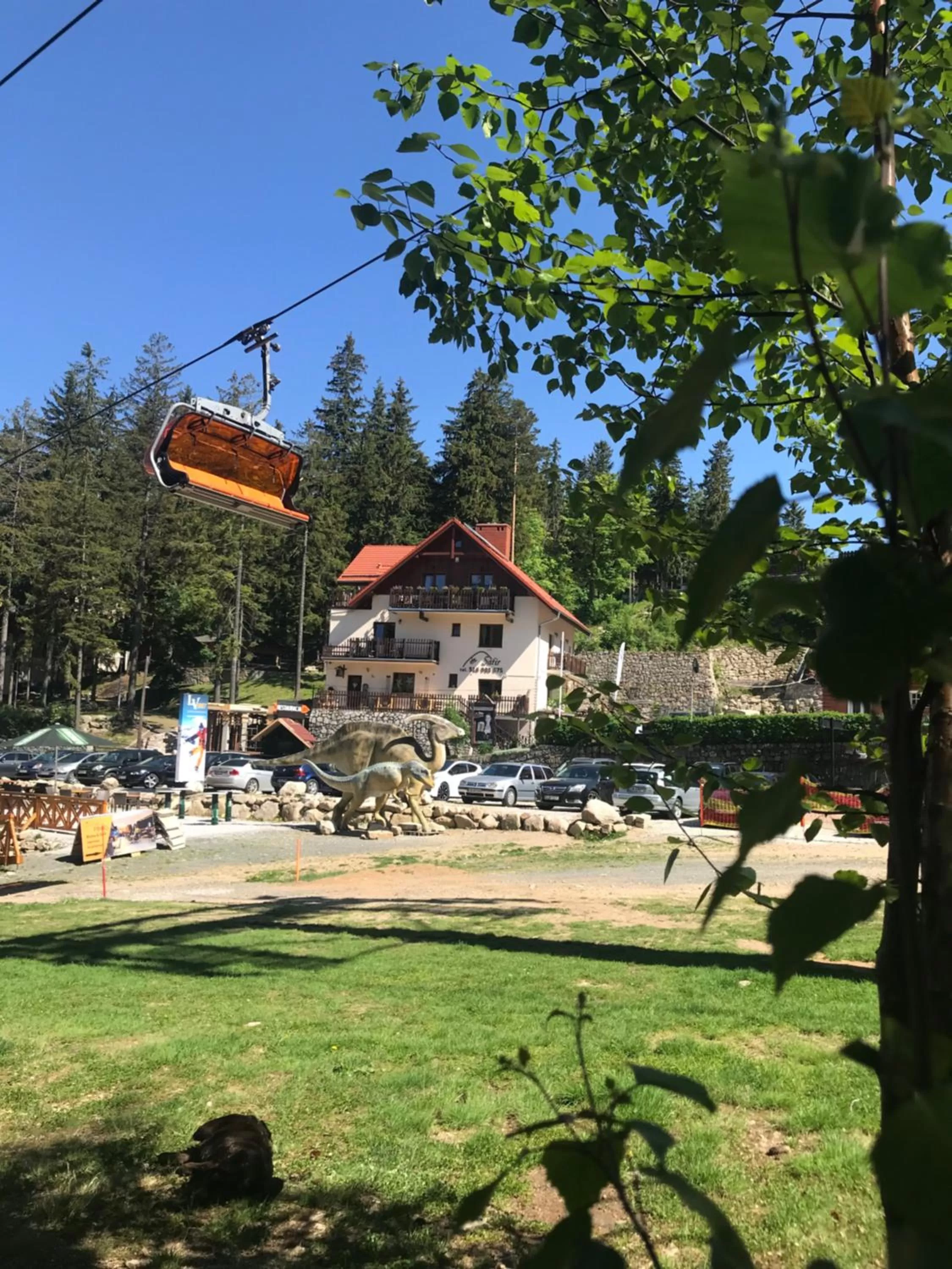 Natural landscape, Property Building in Safir przy samym WYCIĄGU
