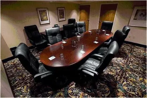 Meeting/conference room in Hawthorn Suites by Wyndham Williamsville Buffalo Airport