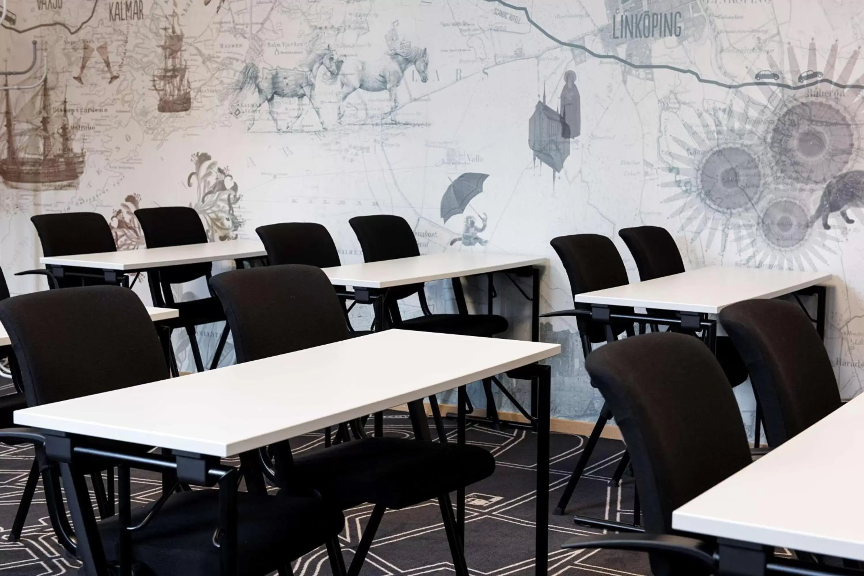 Meeting/conference room, Restaurant/Places to Eat in Scandic Täby