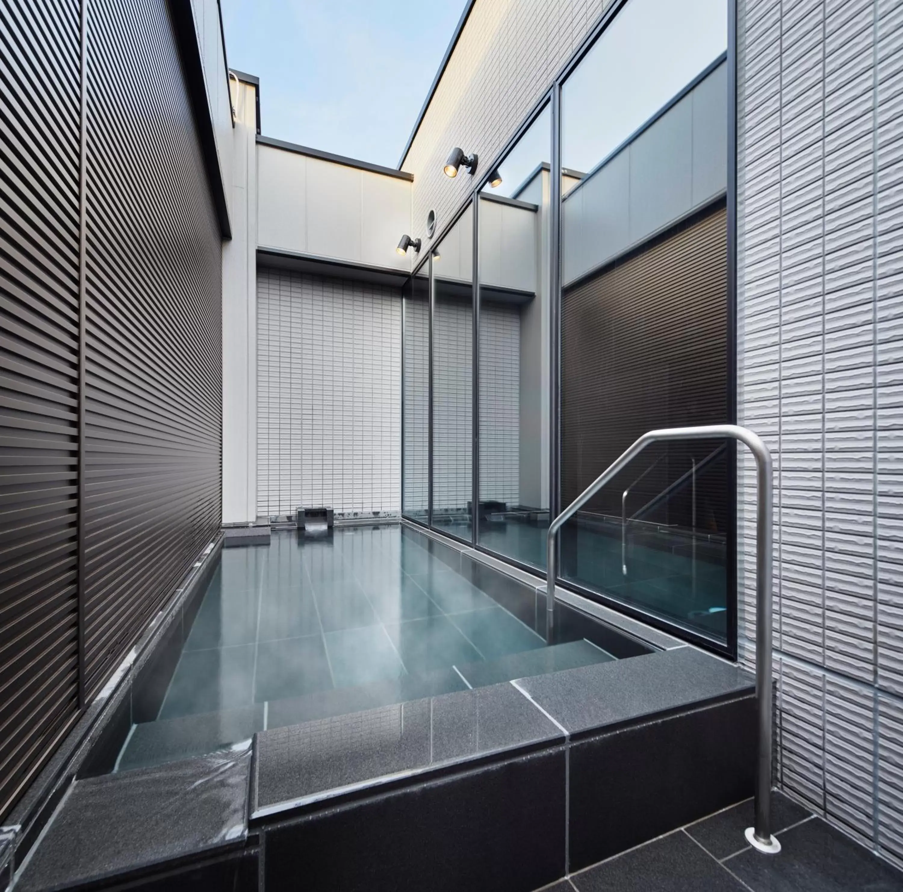 Public Bath, Swimming Pool in the square hotel KANAZAWA