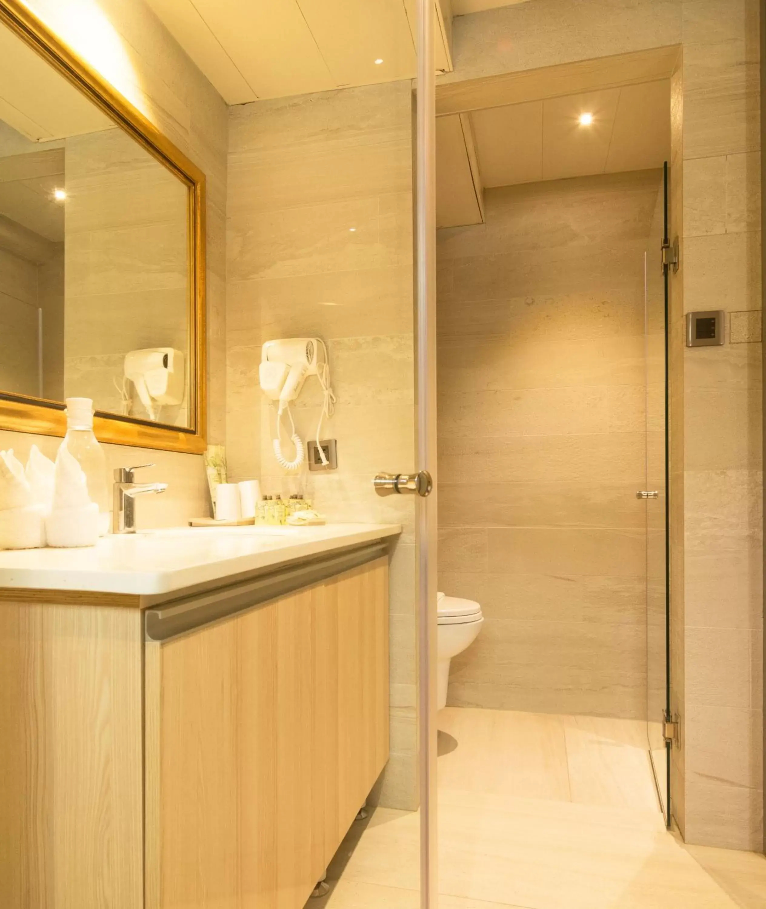 Bathroom in Cuna Hotel Bathroom in Cuna Hotel