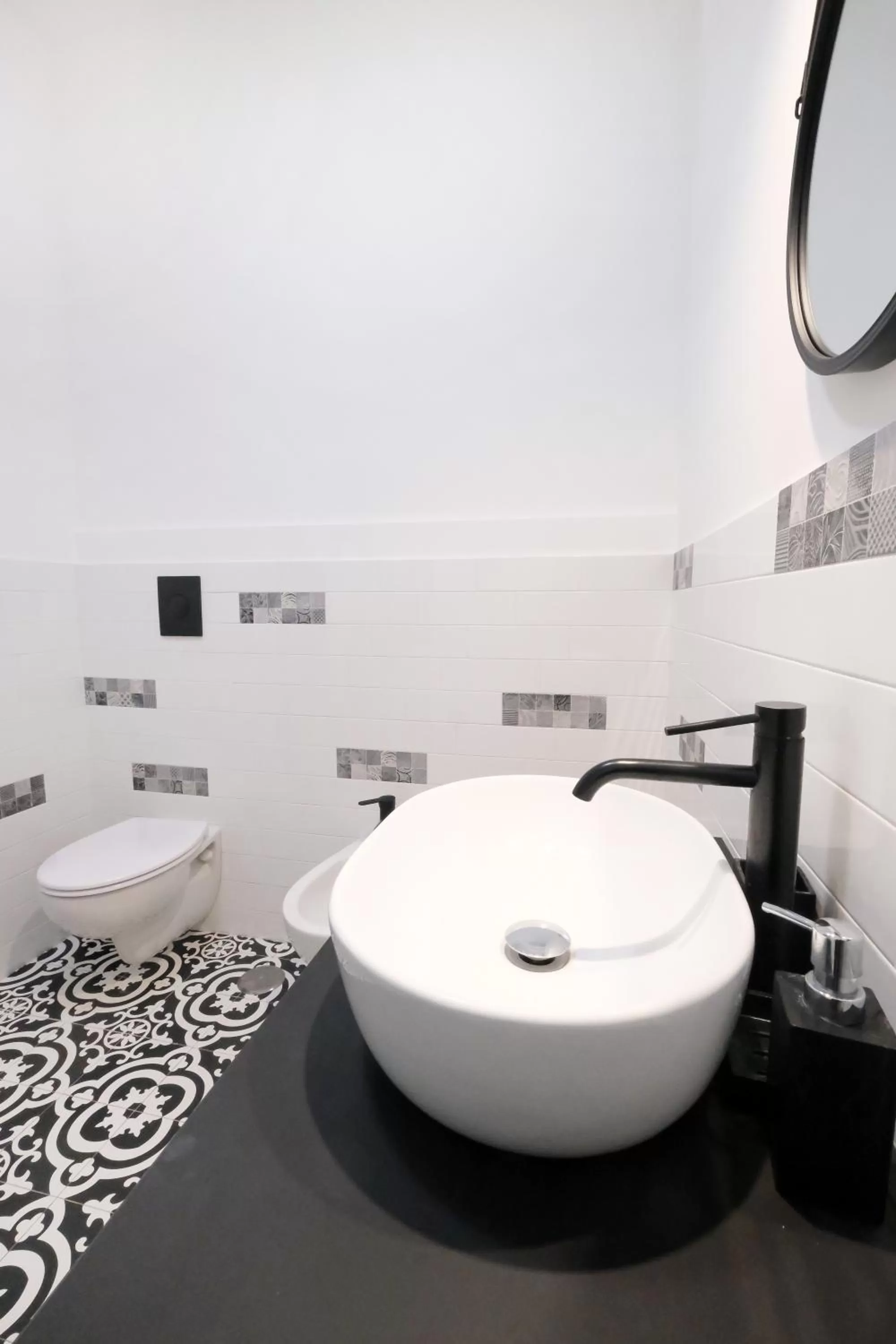 Bathroom in LH51 B&B