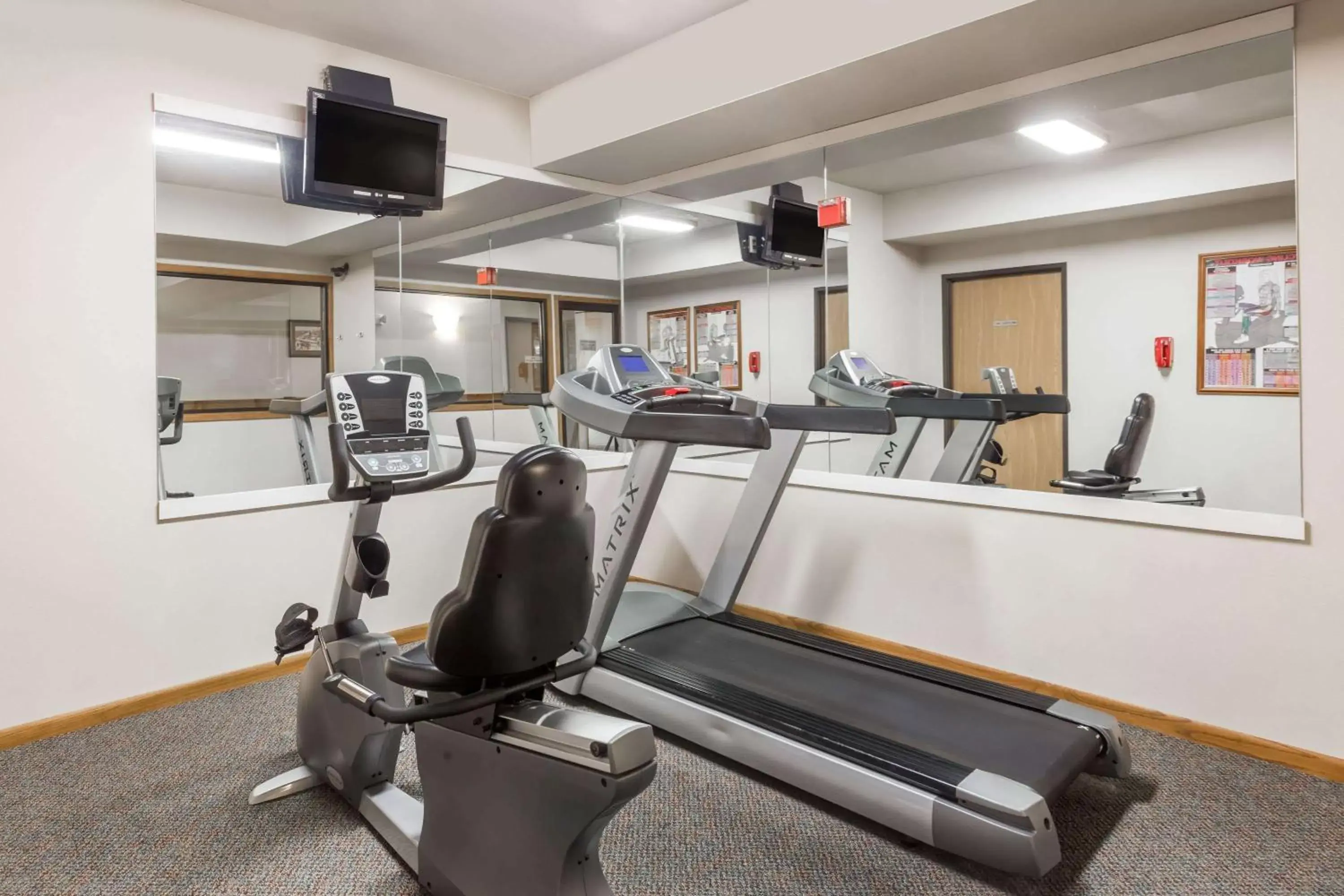 Fitness centre/facilities in Super 8 by Wyndham Monroe WI Fitness centre/facilities in Super 8 by Wyndham Monroe WI