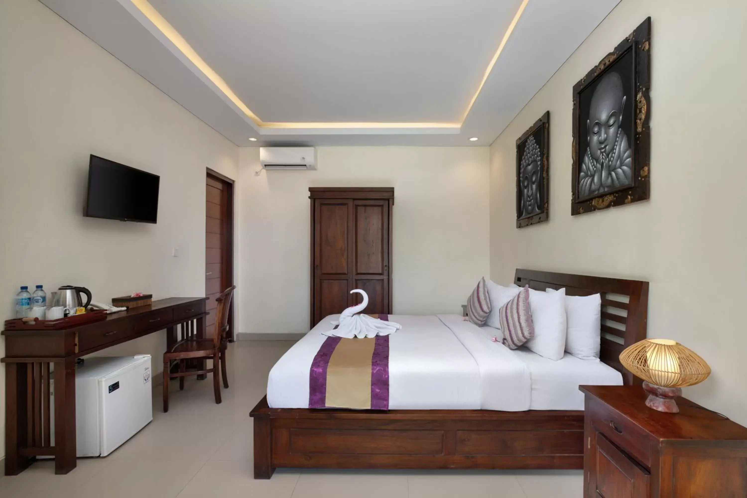 Bedroom, Bed in Hotel Arsa Santhi Nusa Penida