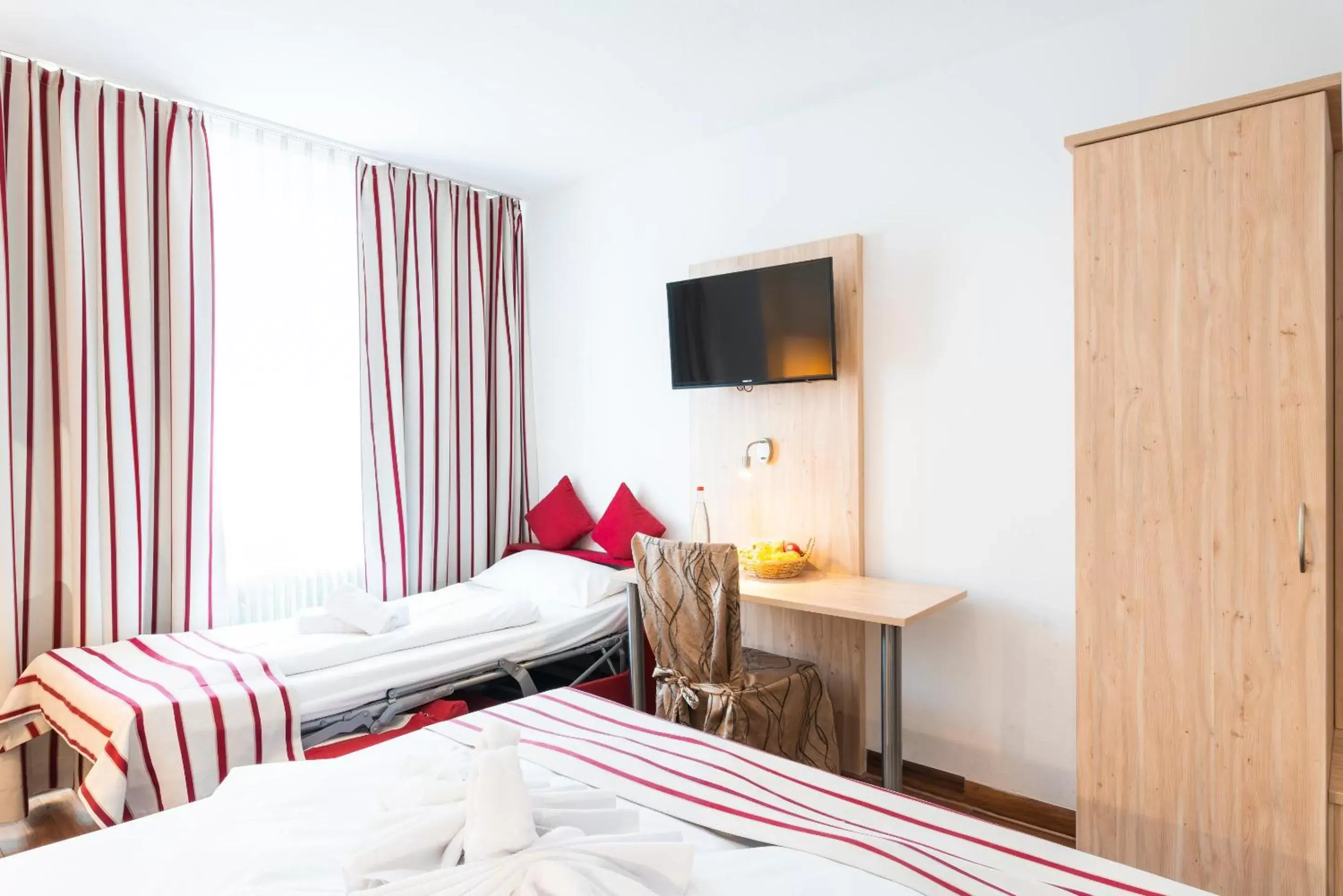 Staff, Bed in Hotel Astoria Stuttgart City Staff, Bed in Hotel Astoria Stuttgart City