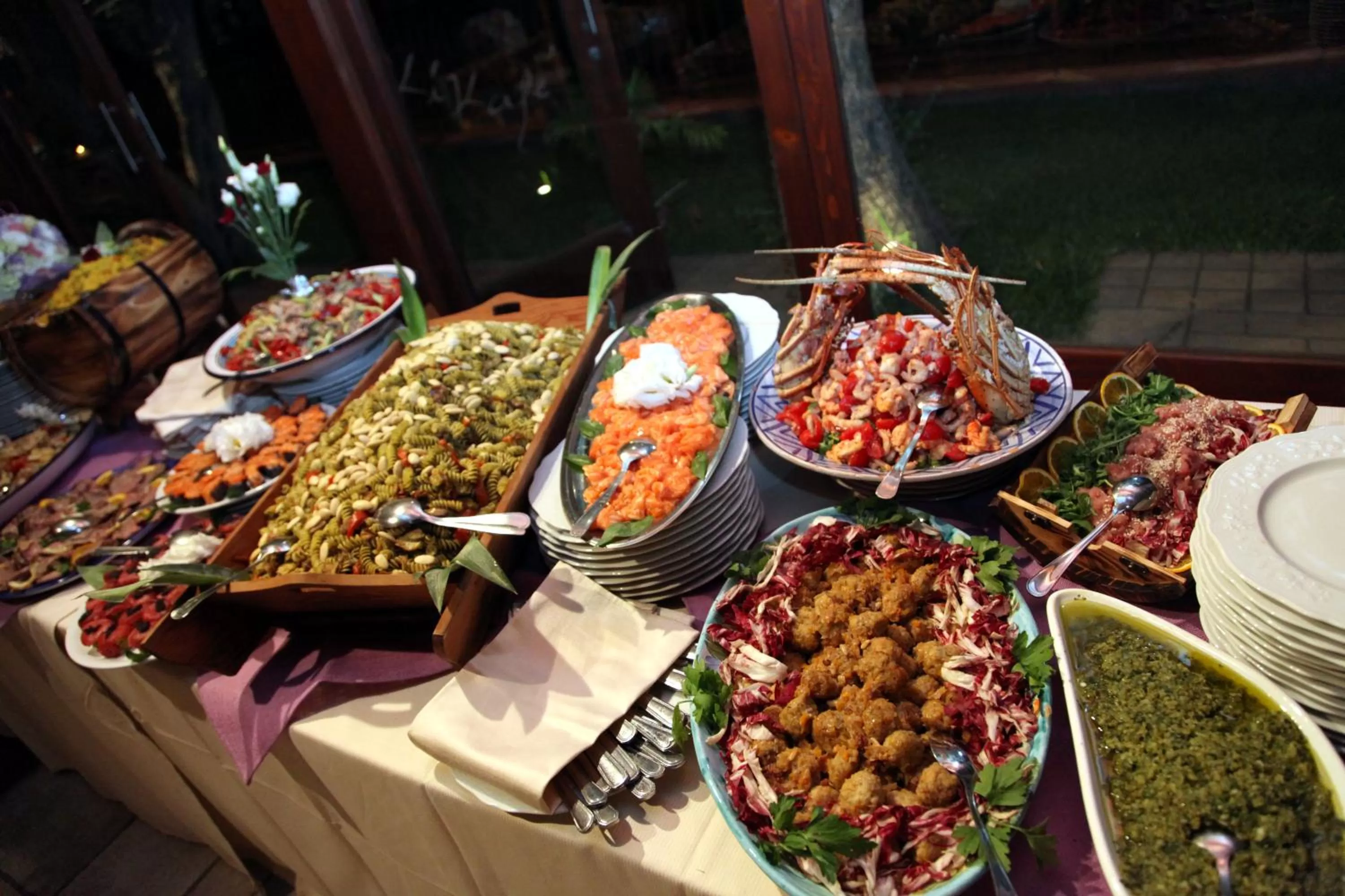 Restaurant/places to eat in Villa Morgana Resort and Spa