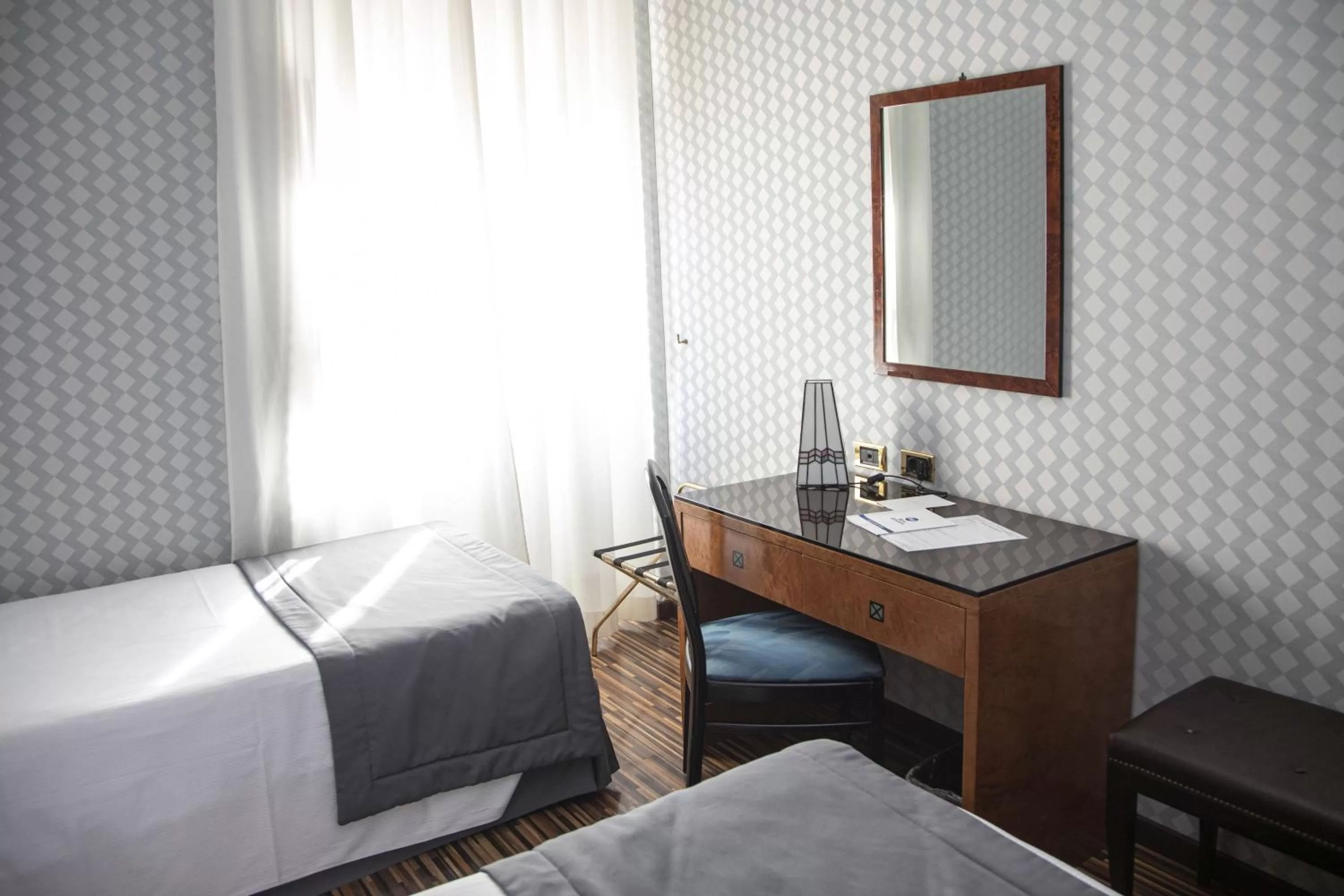 Bed in Best Western Hotel Artdeco