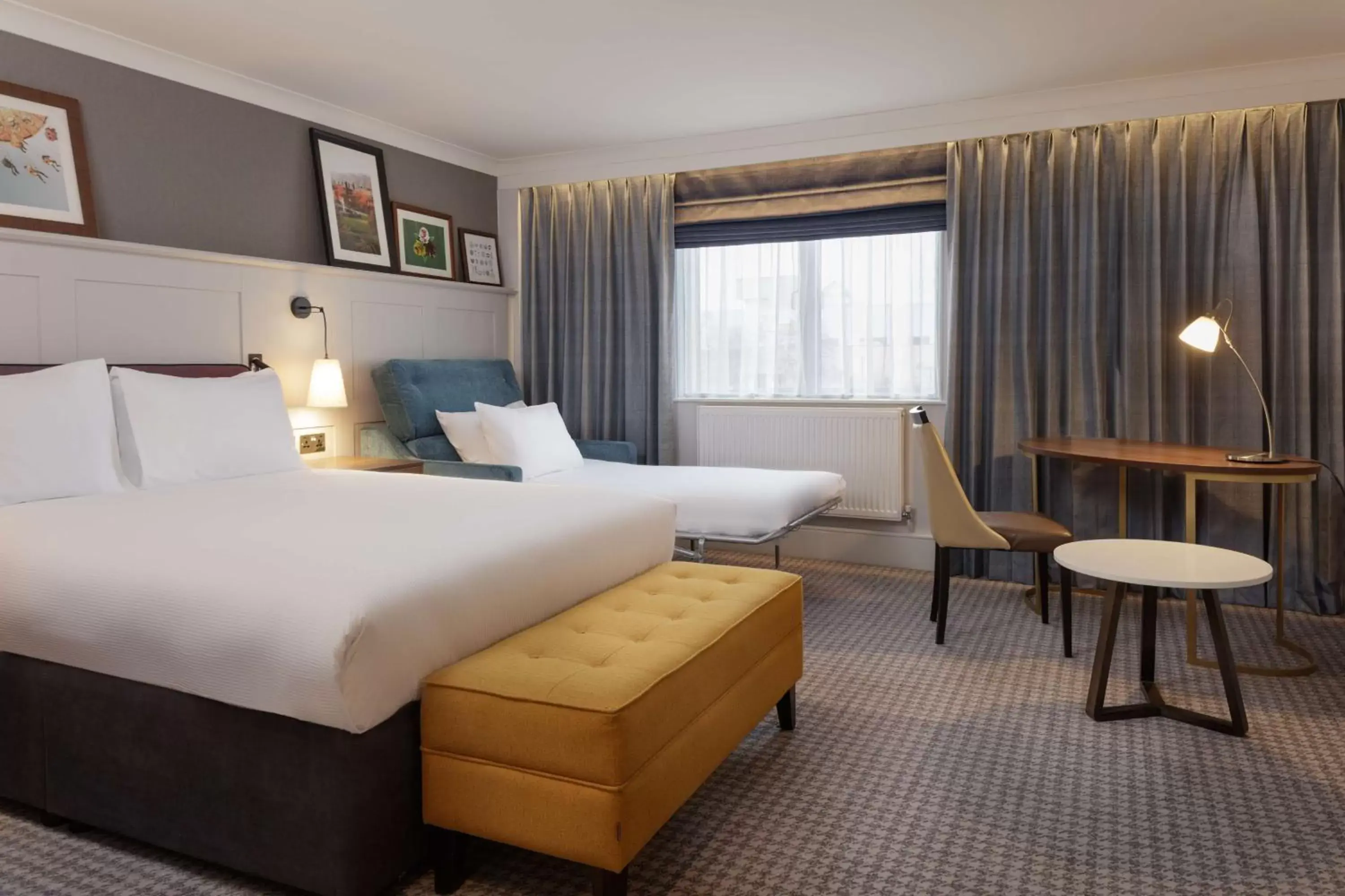 Bedroom, Bed in DoubleTree by Hilton Stoke-on-Trent, United Kingdom