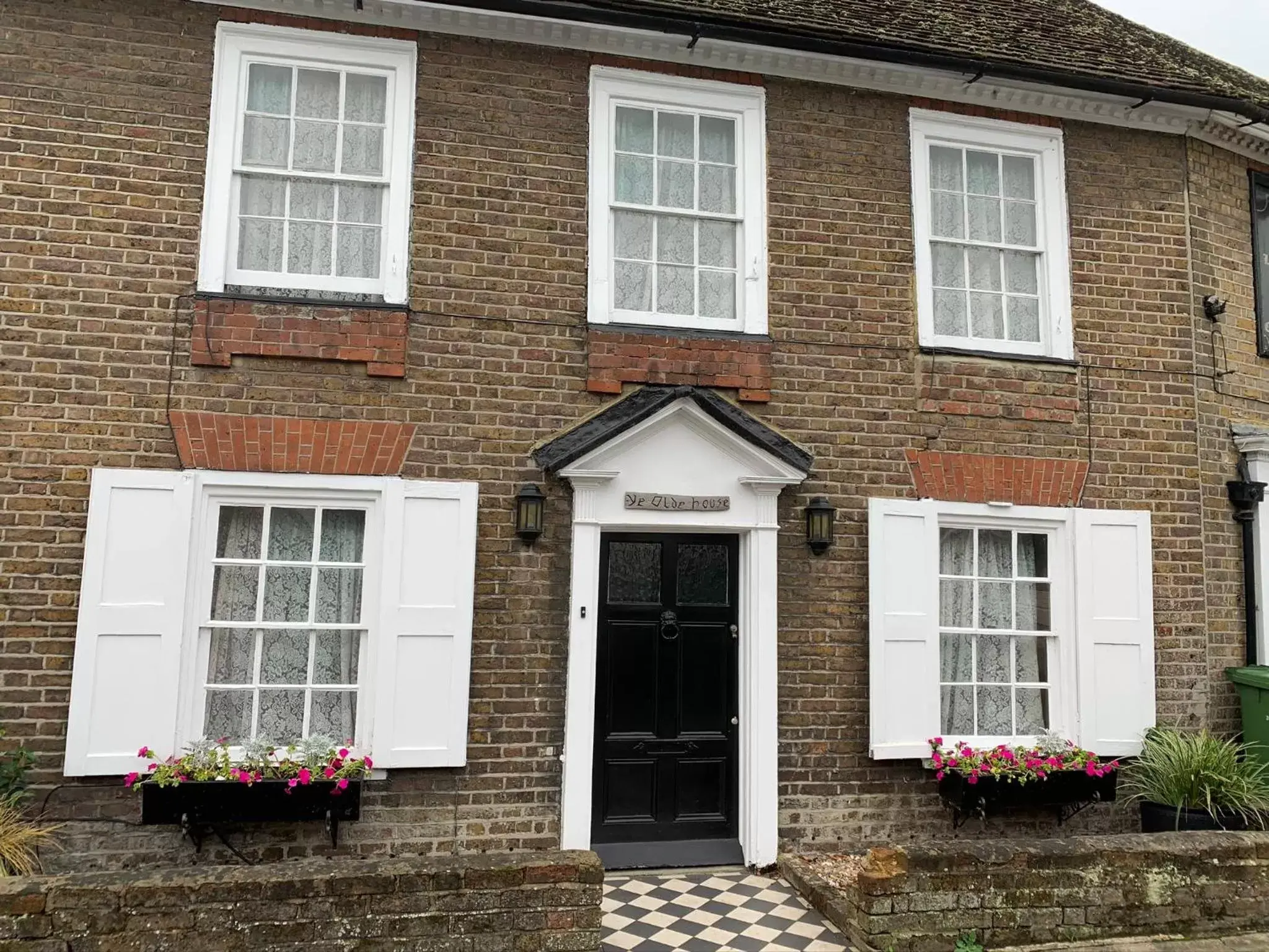 Property Building in Warren Lodge