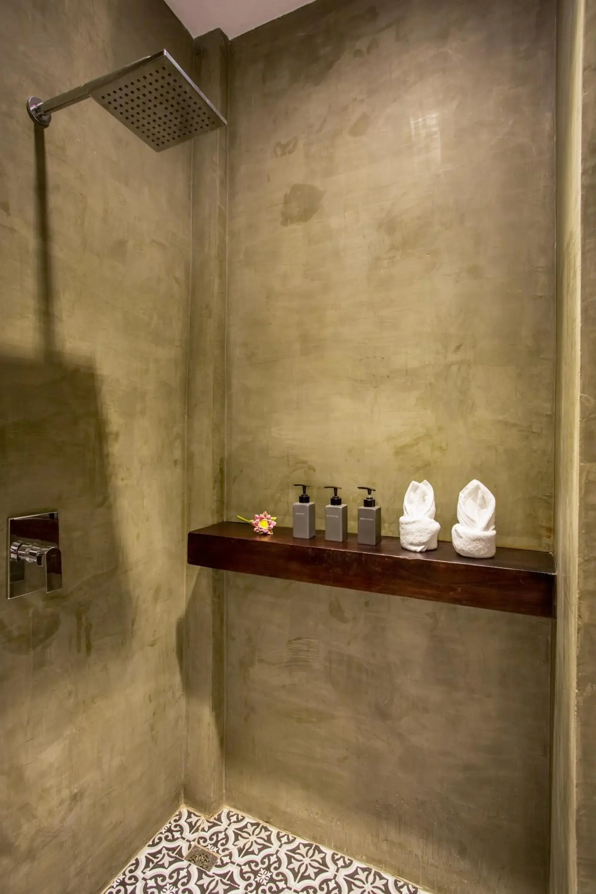 Shower, Bathroom in Golden Temple Villa