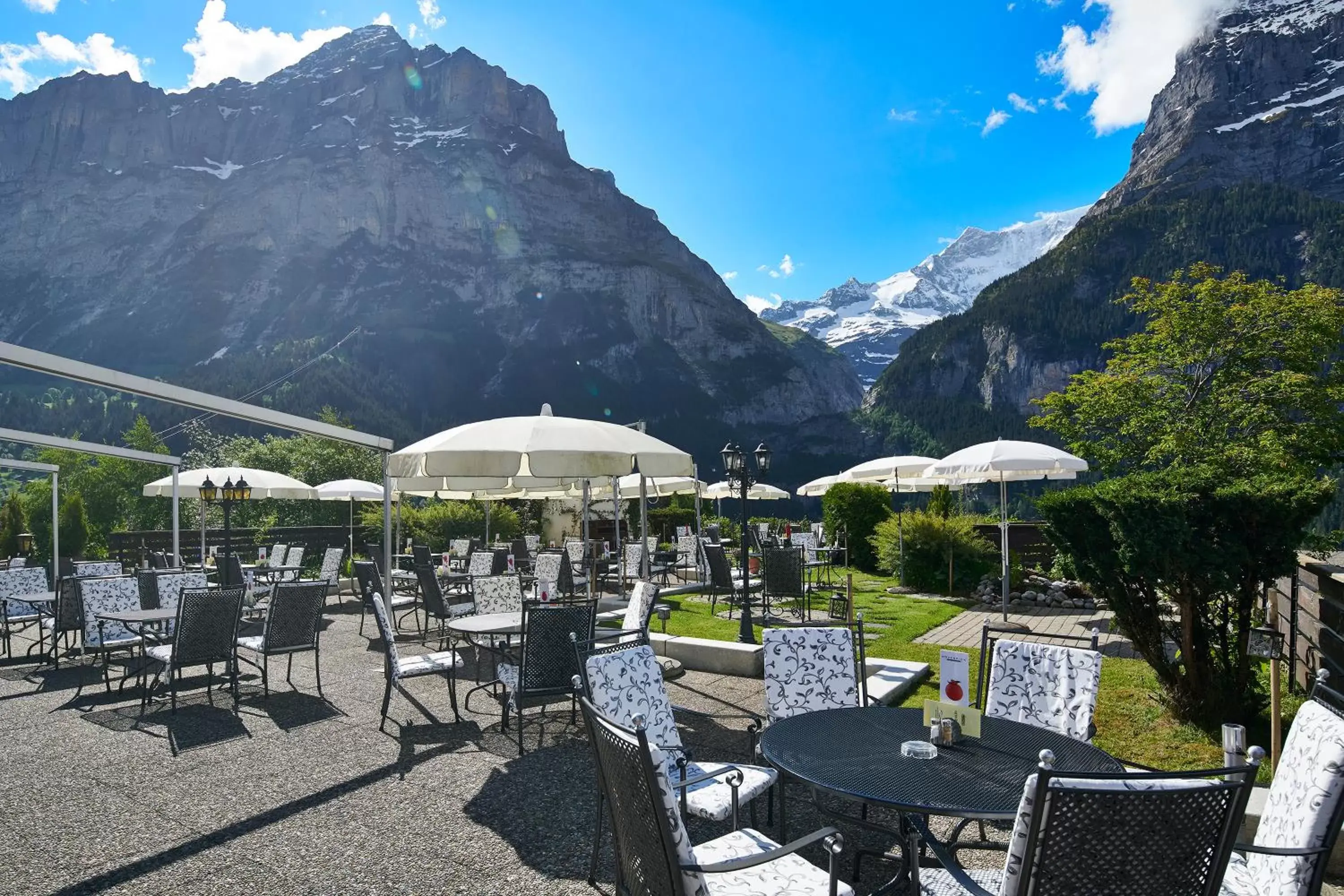 Mountain view, Restaurant/Places to Eat in Hotel Spinne Grindelwald