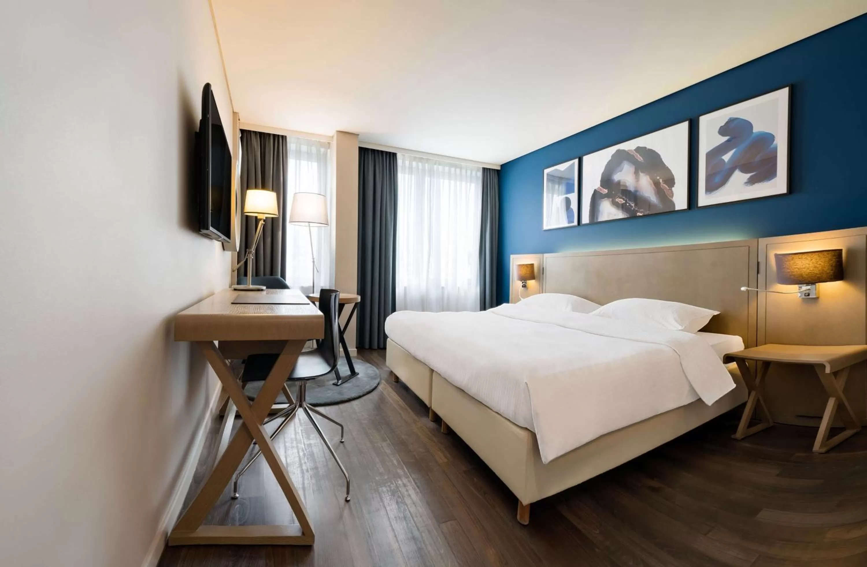 TV and multimedia, Bed in Park Inn by Radisson Antwerp City Centre