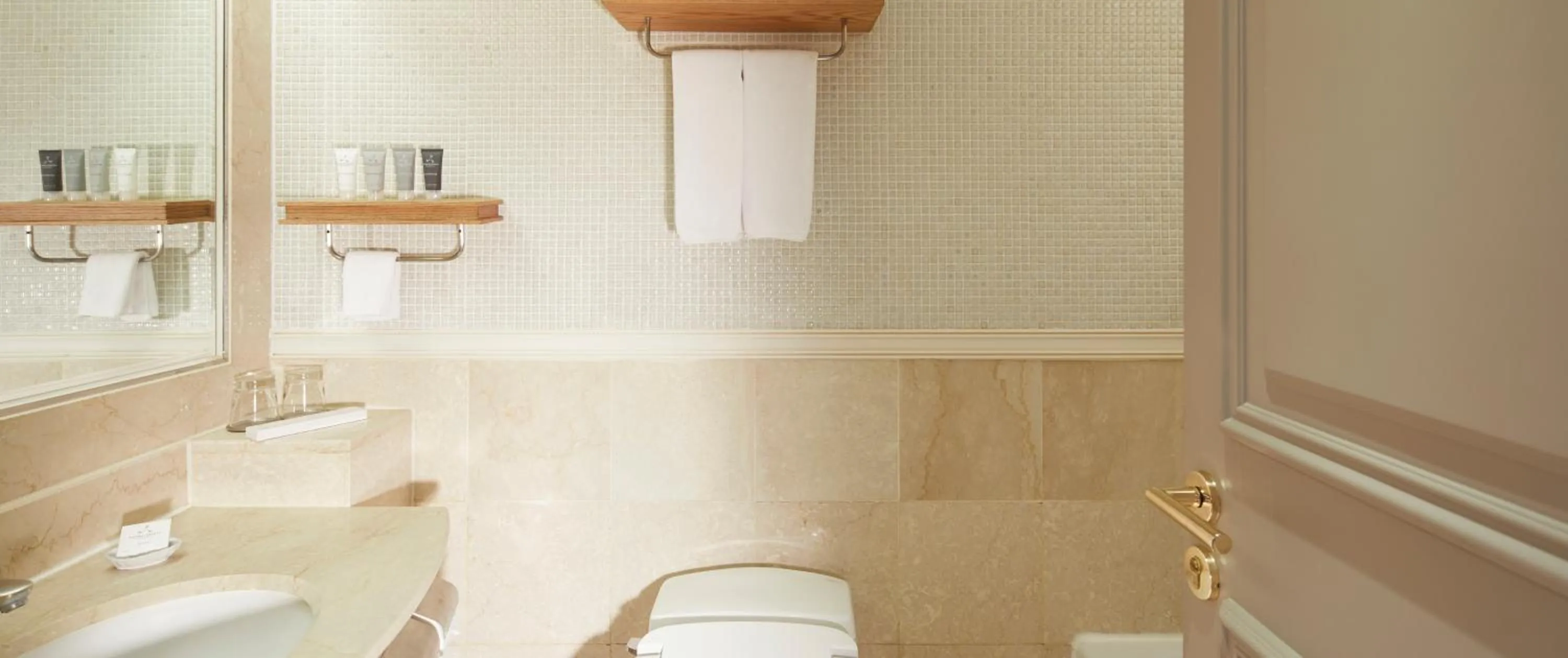 Bathroom in Maison Glad Jeju