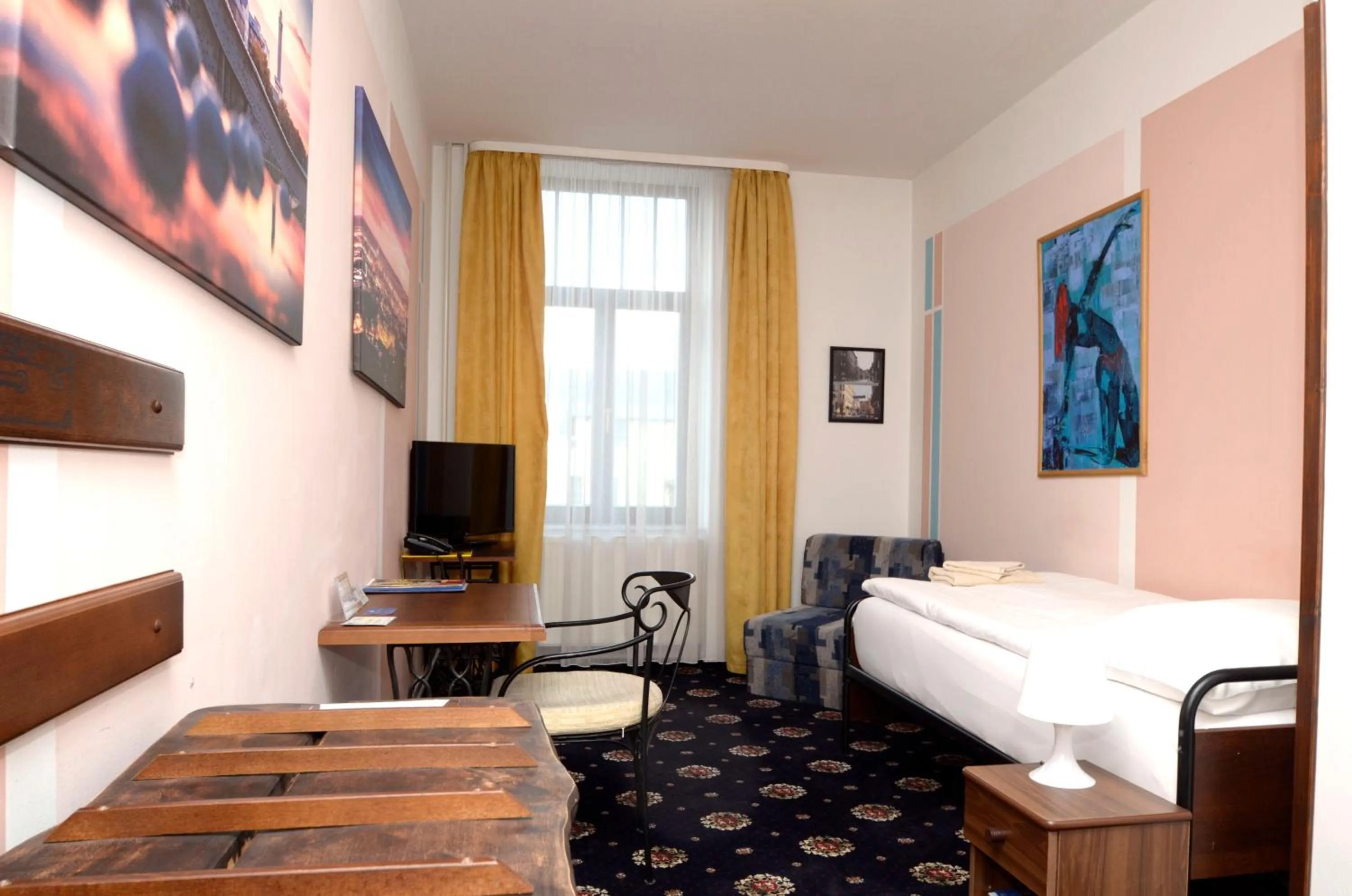 Photo of the whole room, Bed in Brioni Boutique Hotel 4*