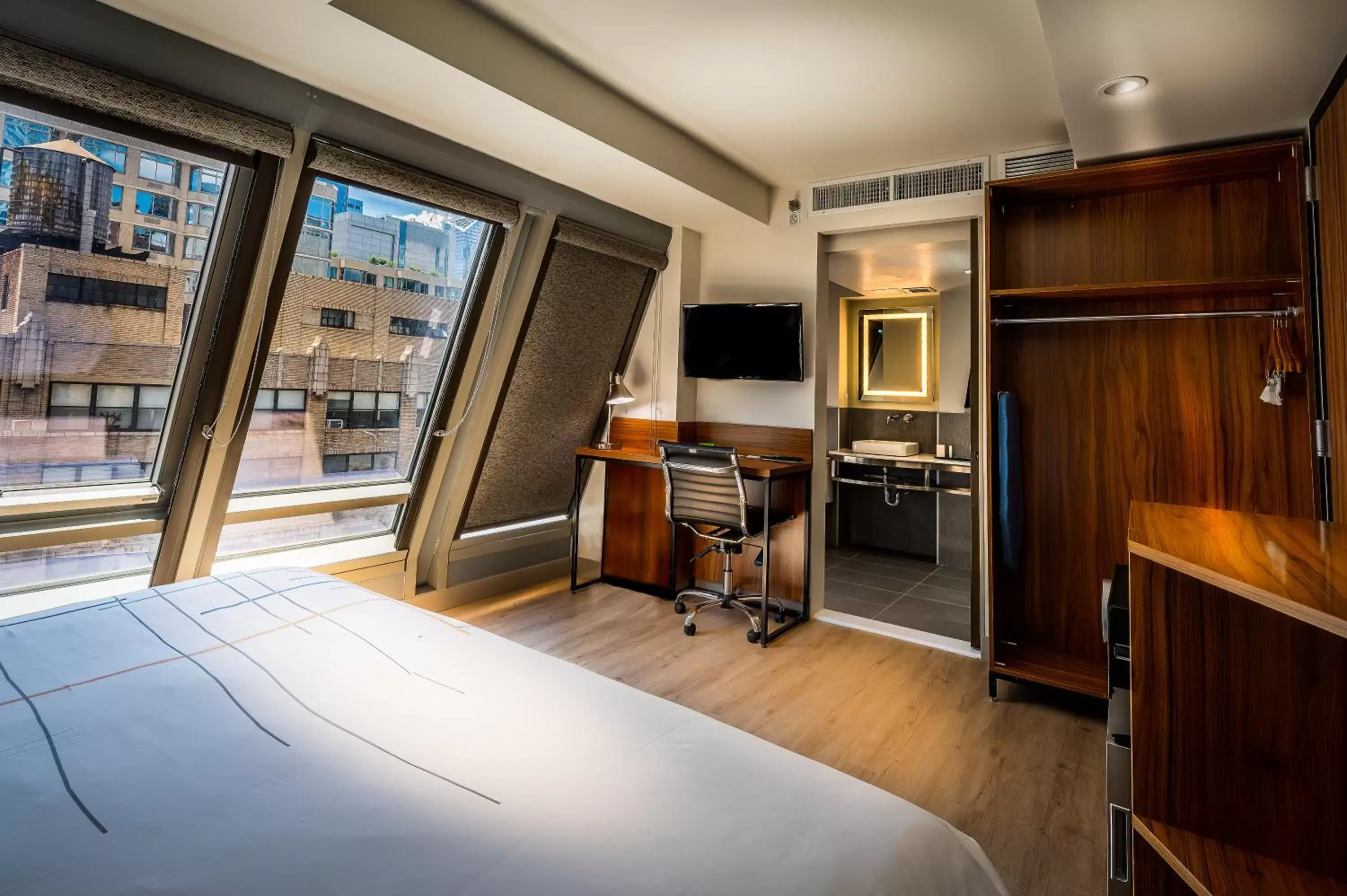 Bed in La Quinta by Wyndham Time Square South Bed in La Quinta by Wyndham Time Square South