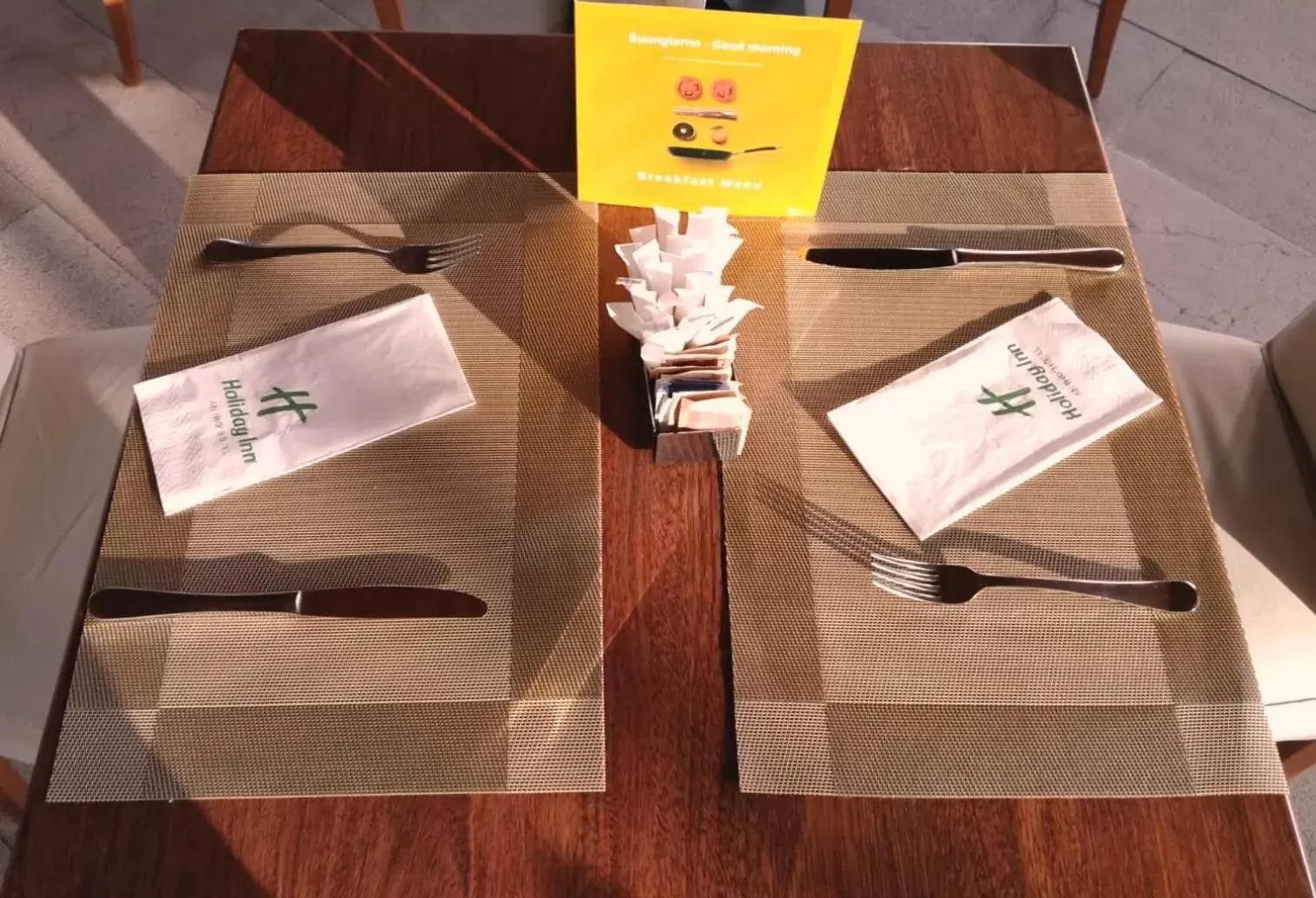 Restaurant/places to eat in Holiday Inn Cagliari by IHG Restaurant/places to eat in Holiday Inn Cagliari by IHG