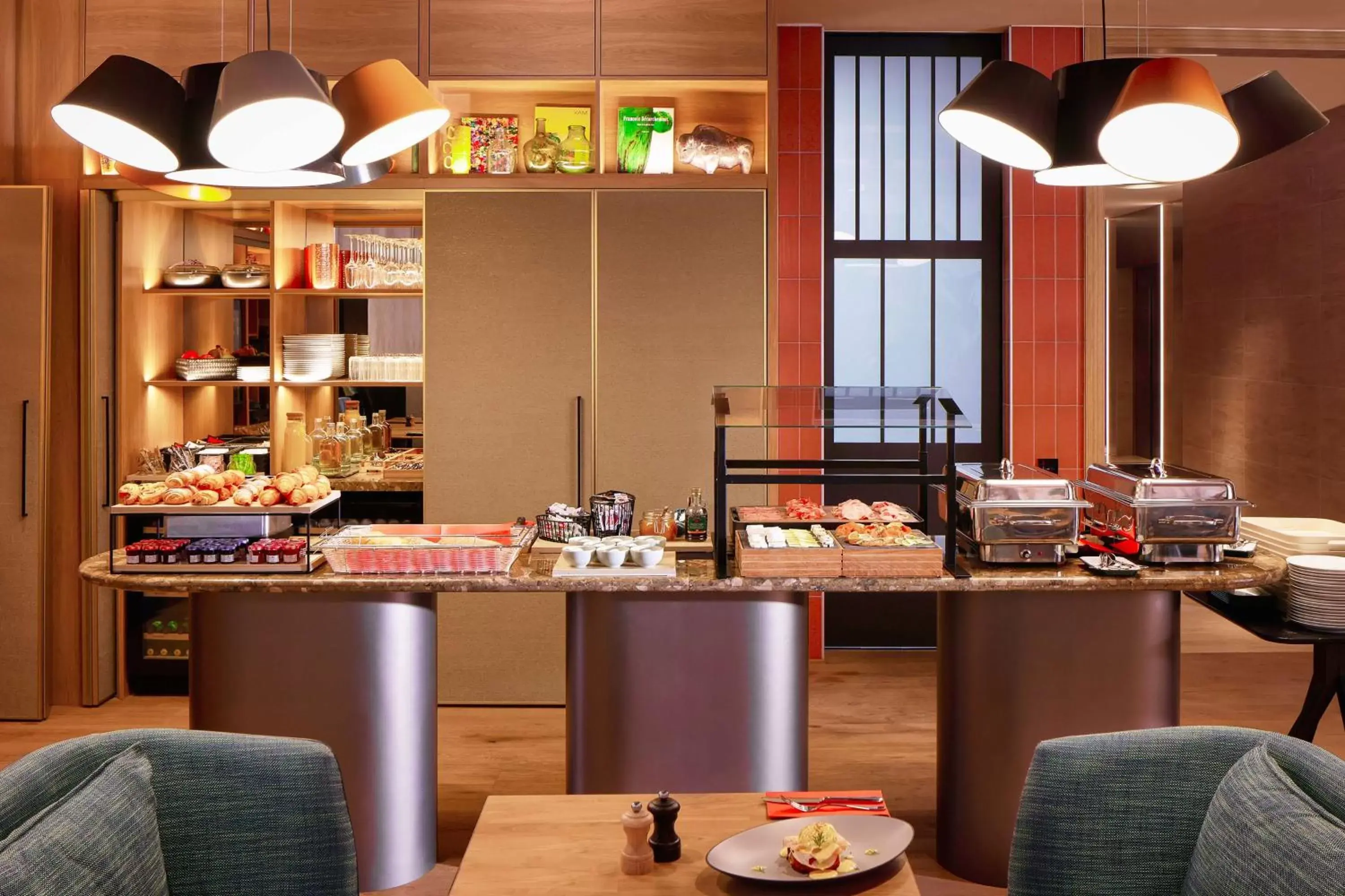 Breakfast, Restaurant/Places to Eat in Adina Apartment Hotel Geneva