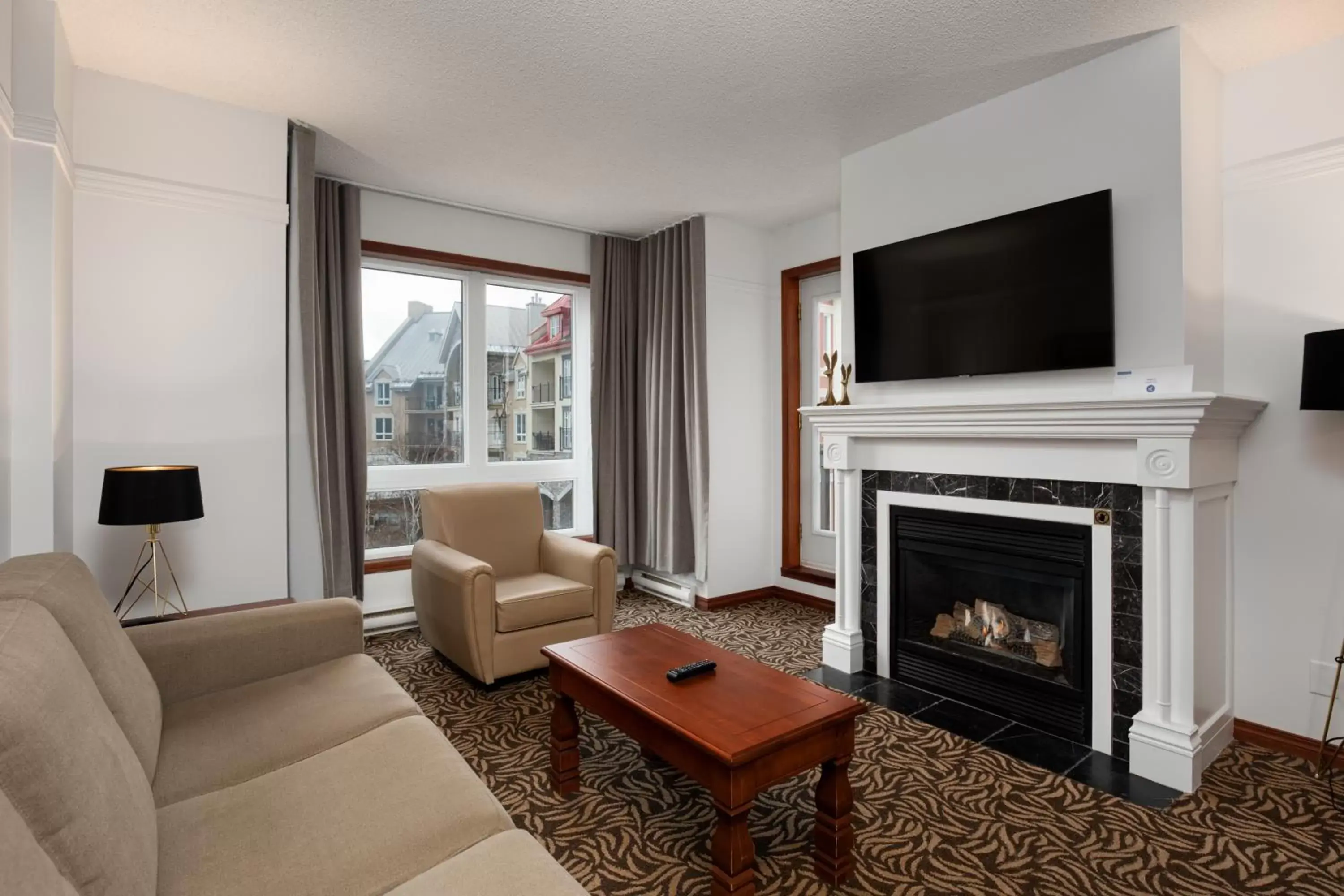 TV and multimedia in Sommet Des Neiges TV and multimedia in Sommet Des Neiges