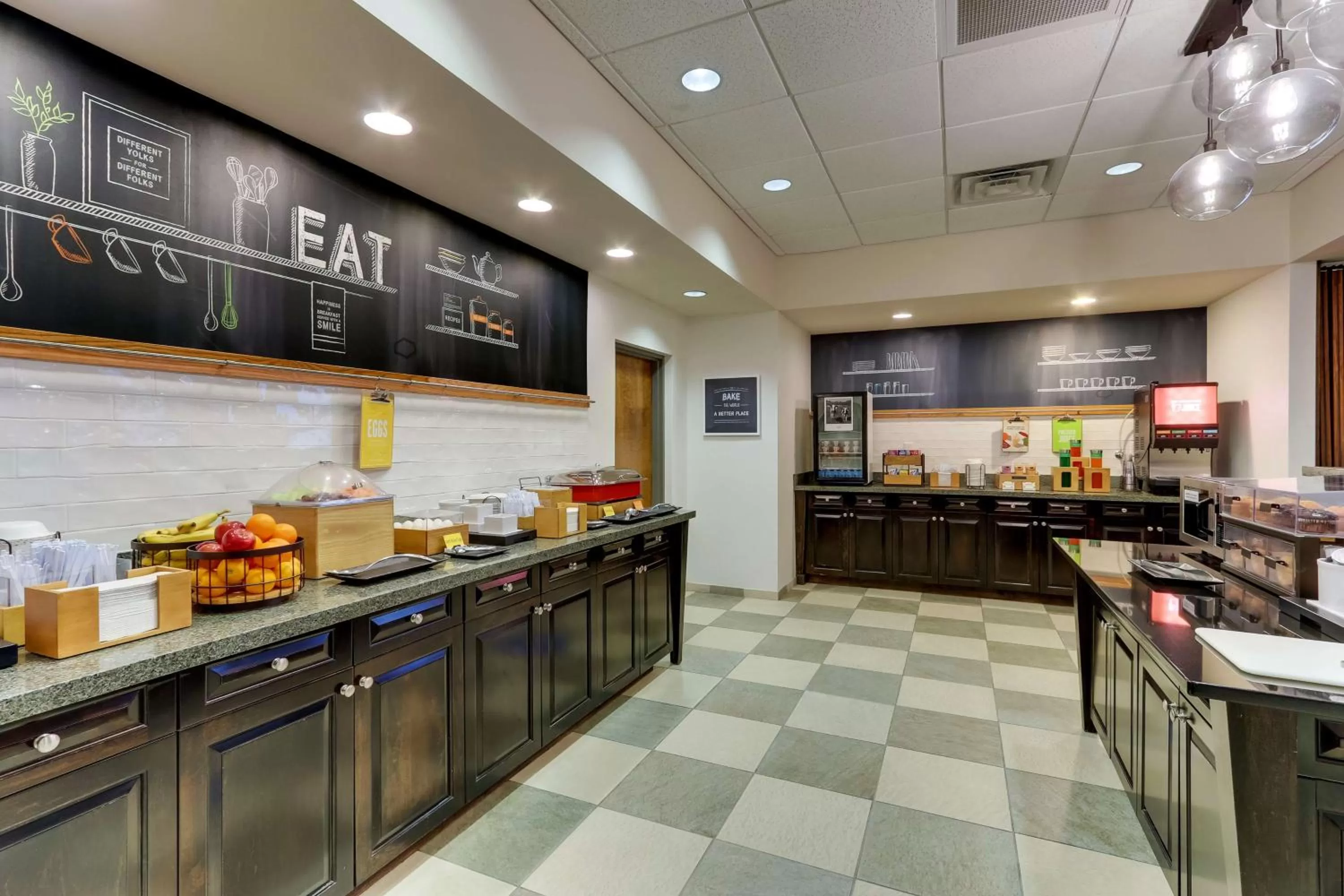 Breakfast in Hampton Inn and Suites Swansboro Near Camp Lejeune