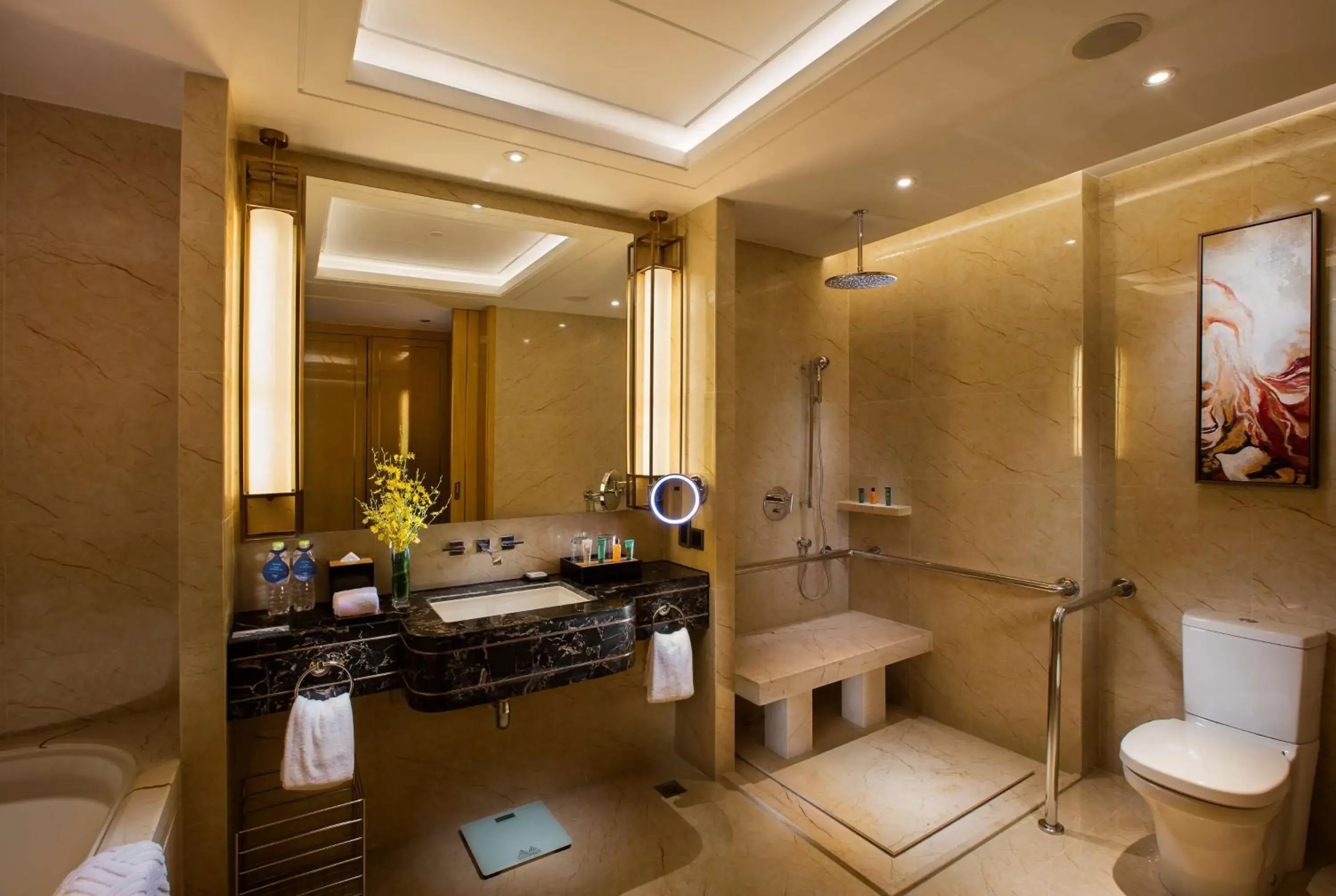 Bathroom in Hilton Wuhan Riverside