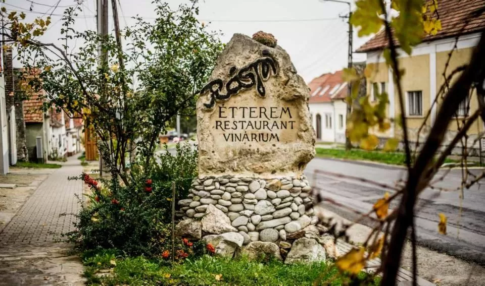 Ráspi Apartman Étterem és Borászat