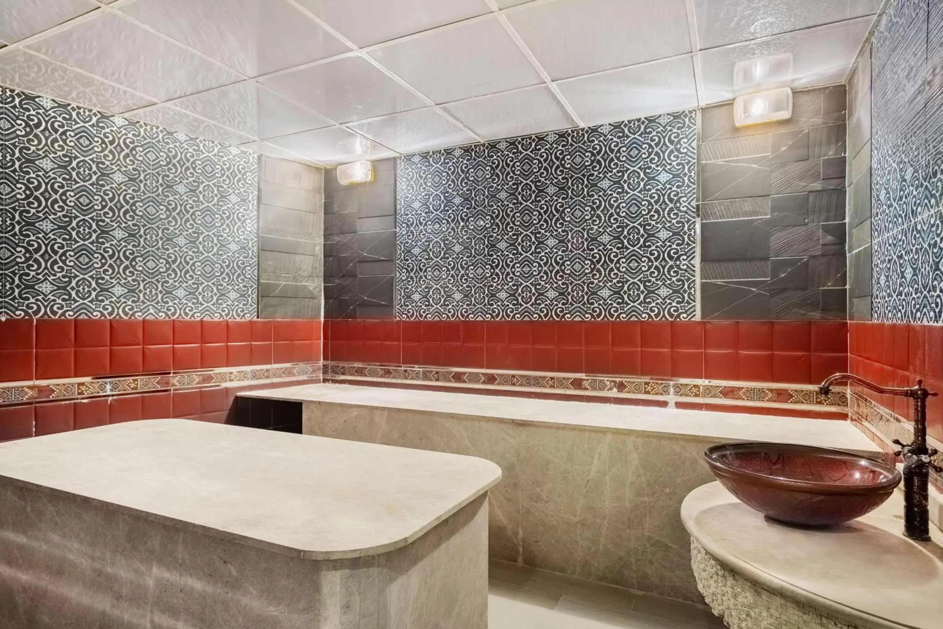Spa and wellness centre/facilities, Bathroom in Radisson Blu Hotel Alexandria