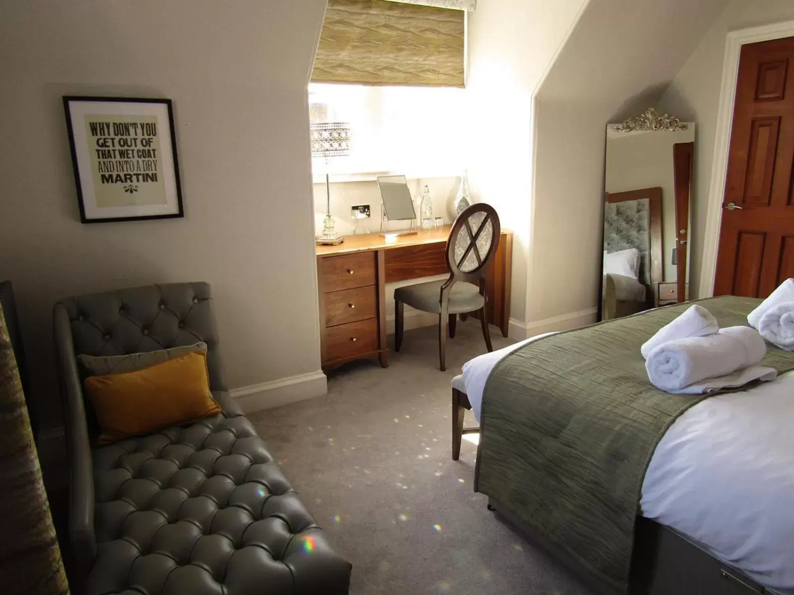 Bedroom in The Craigie Hotel