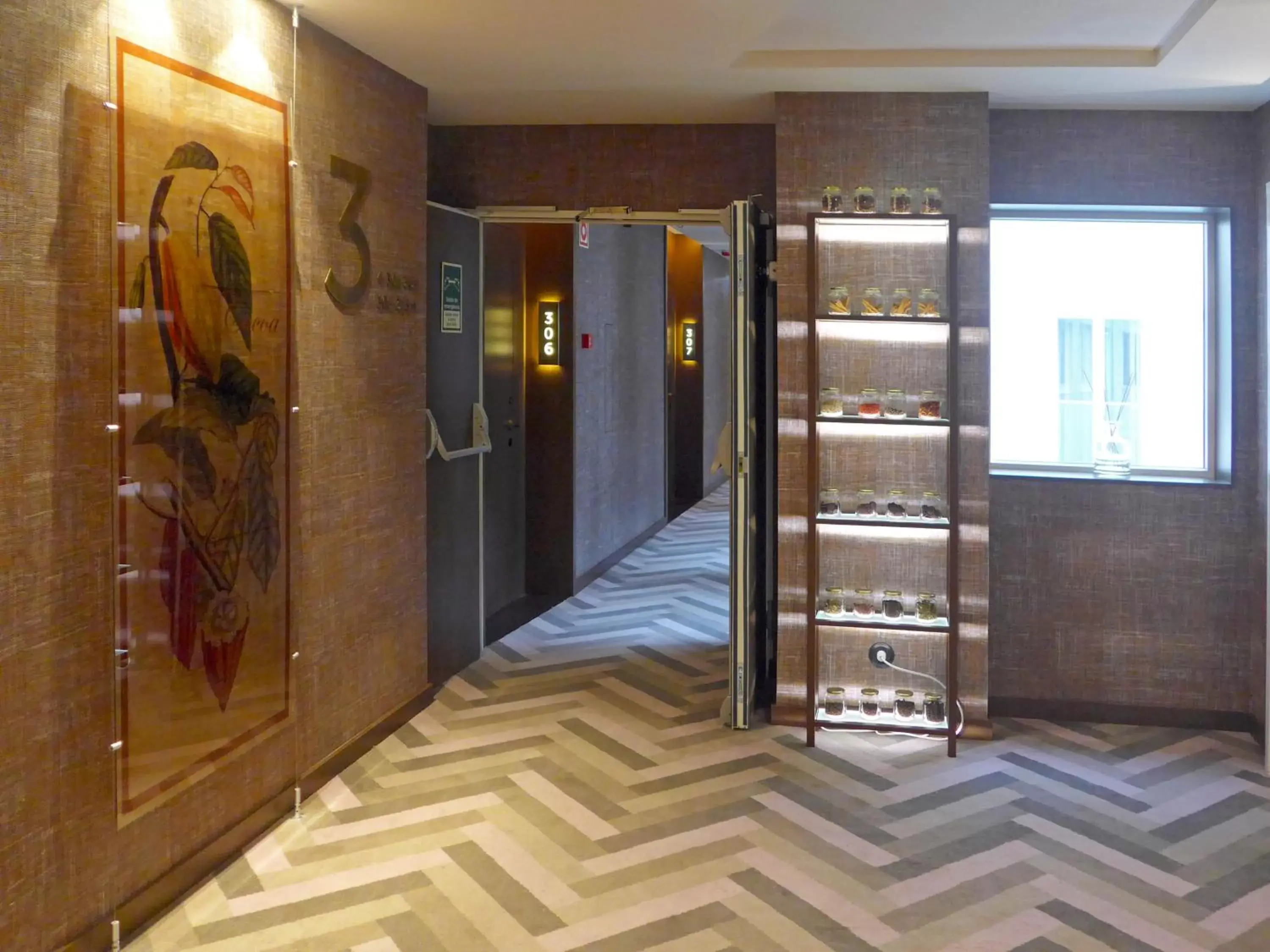 Area and facilities in Pestana Porto - A Brasileira, City Center & Heritage Building