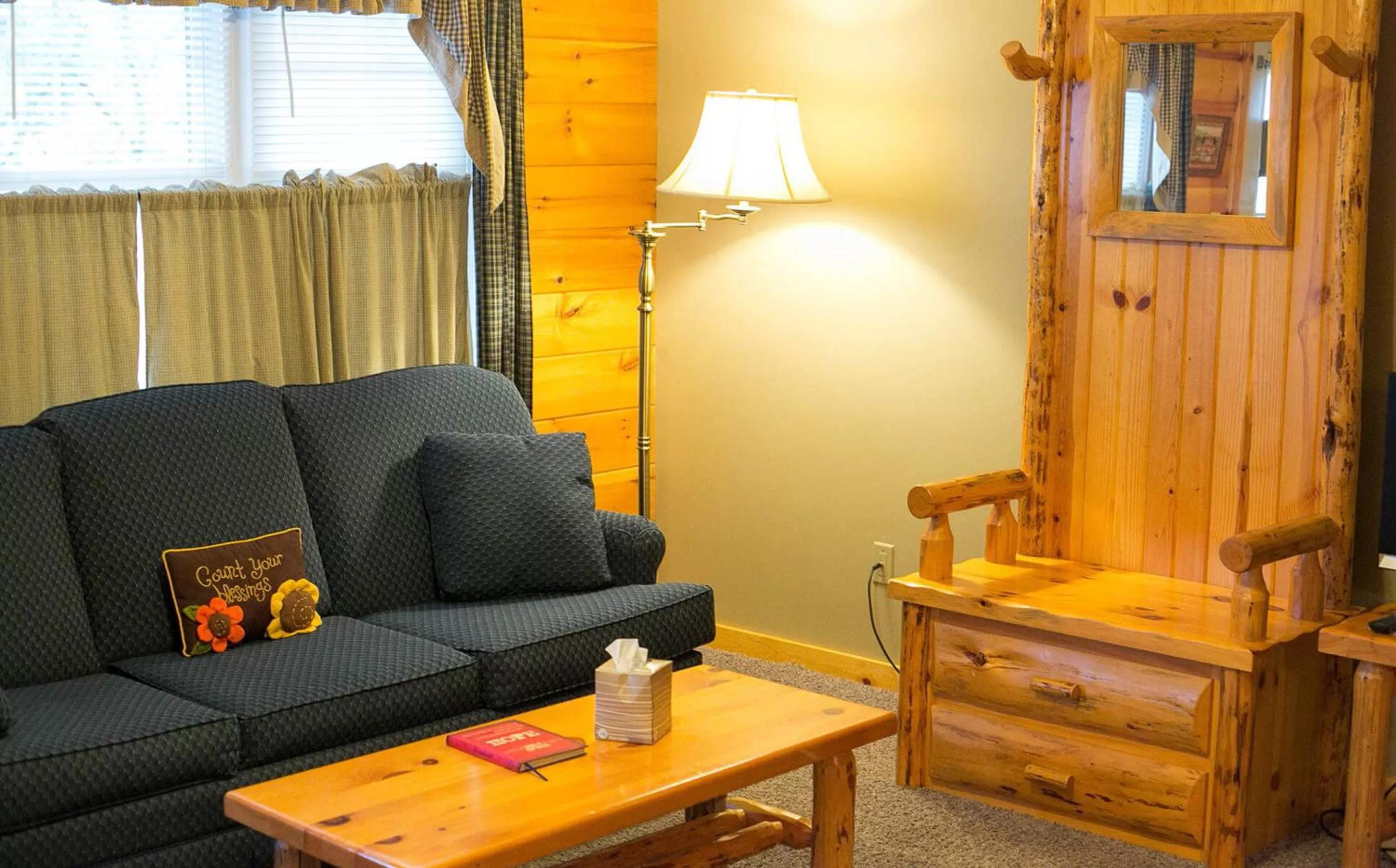 Living room in Blessing Lodge by Amish Country Lodging