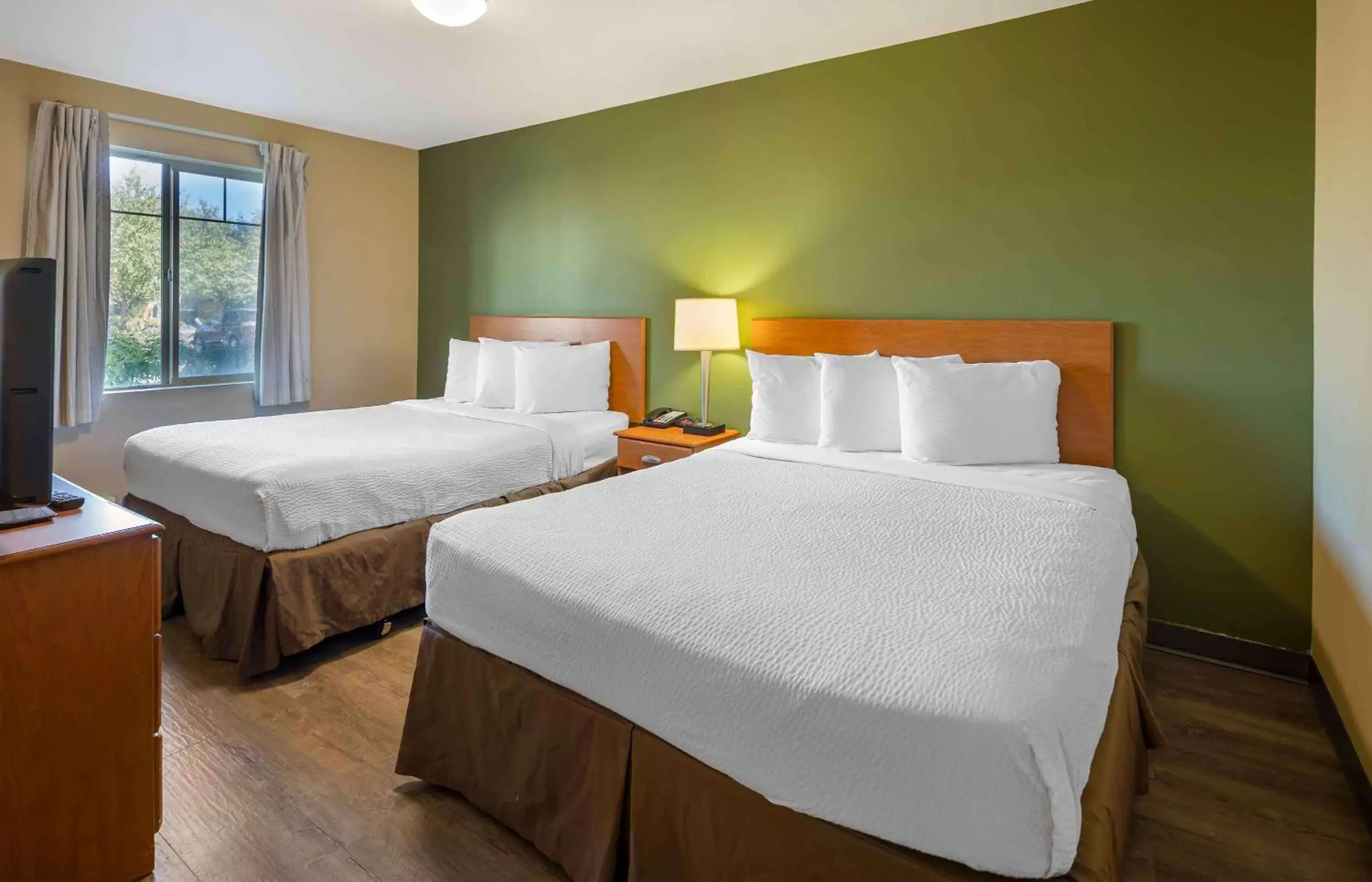 Bedroom, Bed in Extended Stay America Suites - Anchorage - Midtown