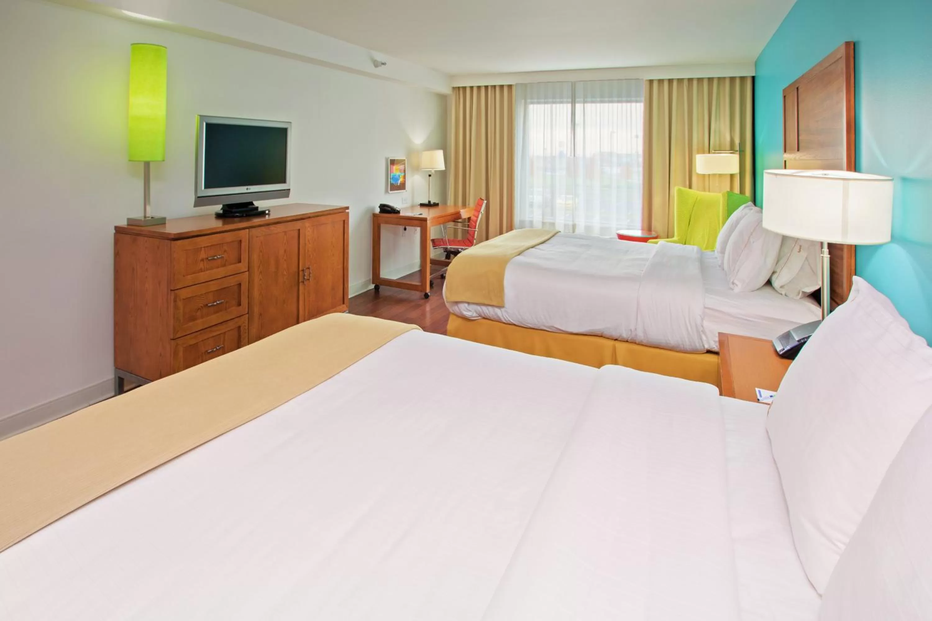 Photo of the whole room, Bed in Holiday Inn Express Indianapolis - Fishers by IHG