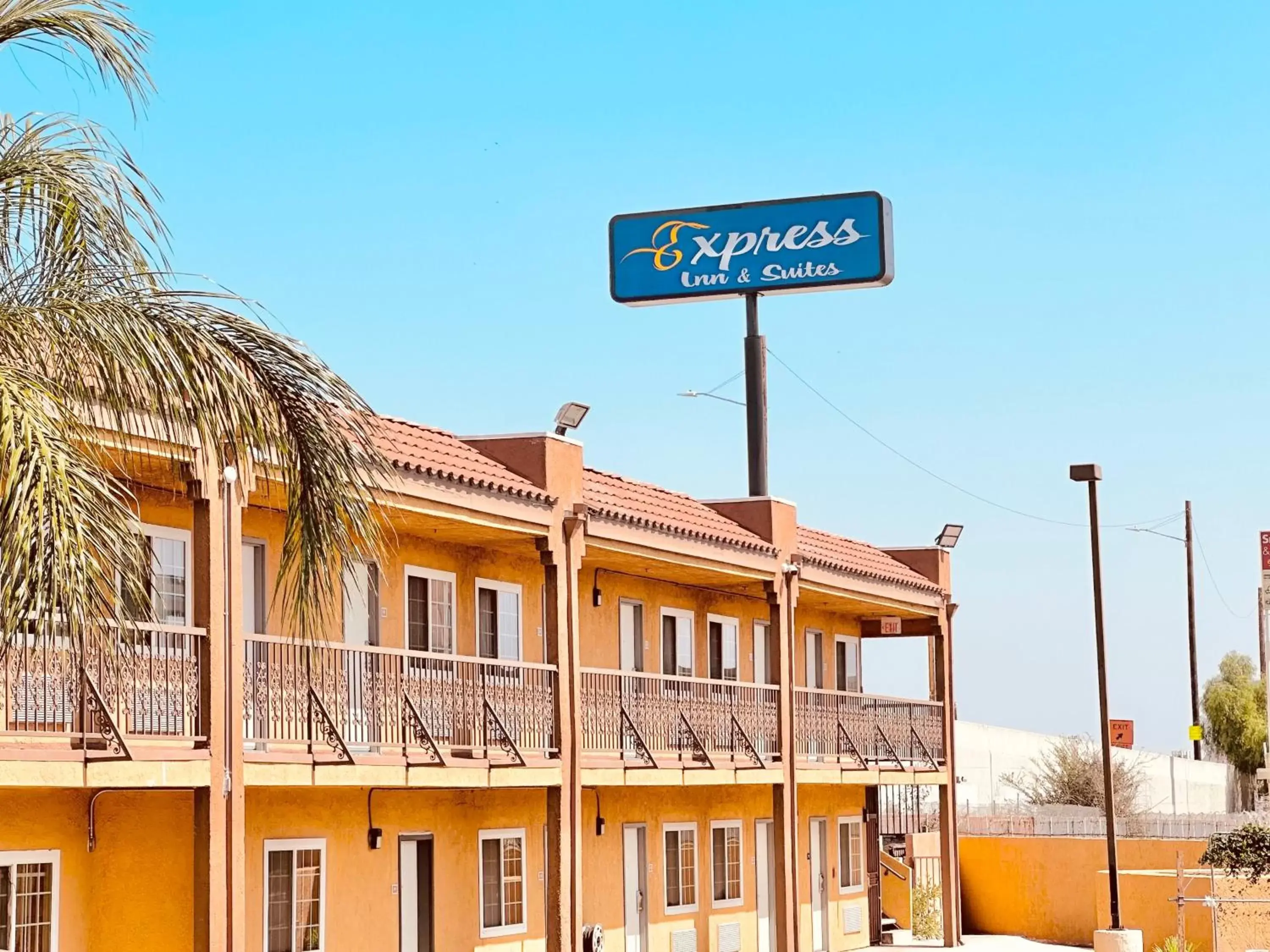 Property Building in Express Inn & Suites Ontario Airport