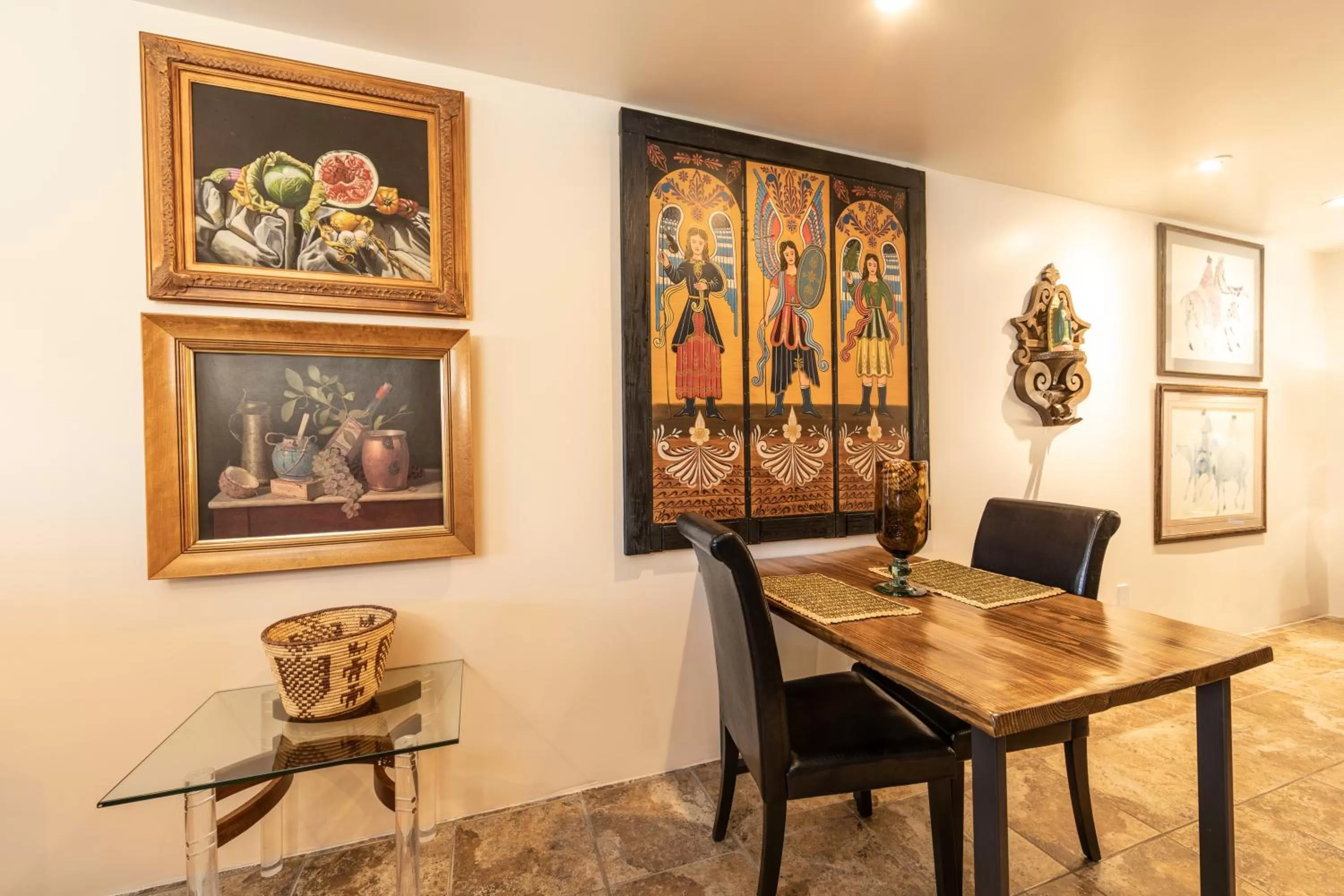 Dining area in A Sunset Chateau