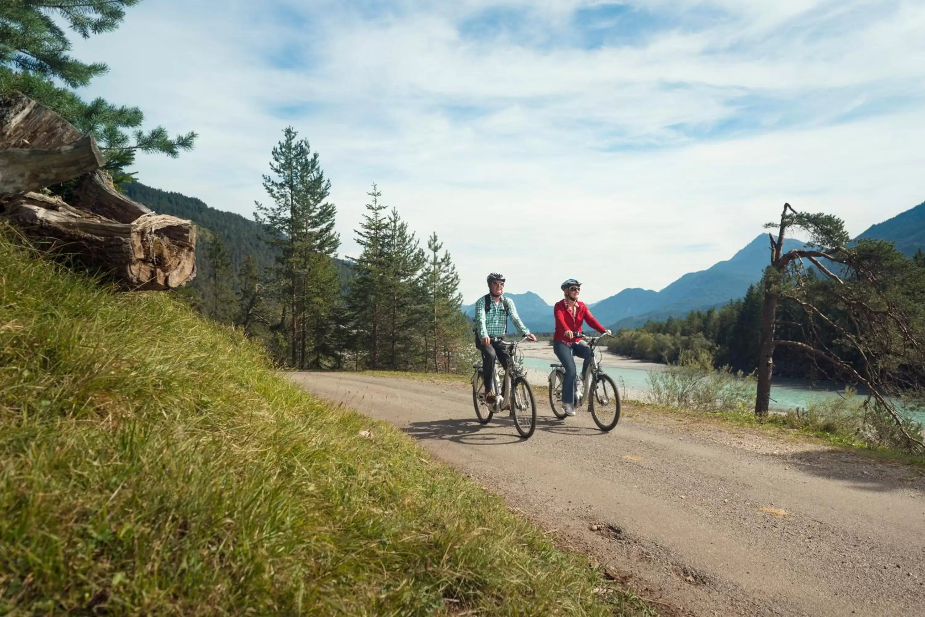 Cycling, Horseback Riding in Hotel Zum Mohren