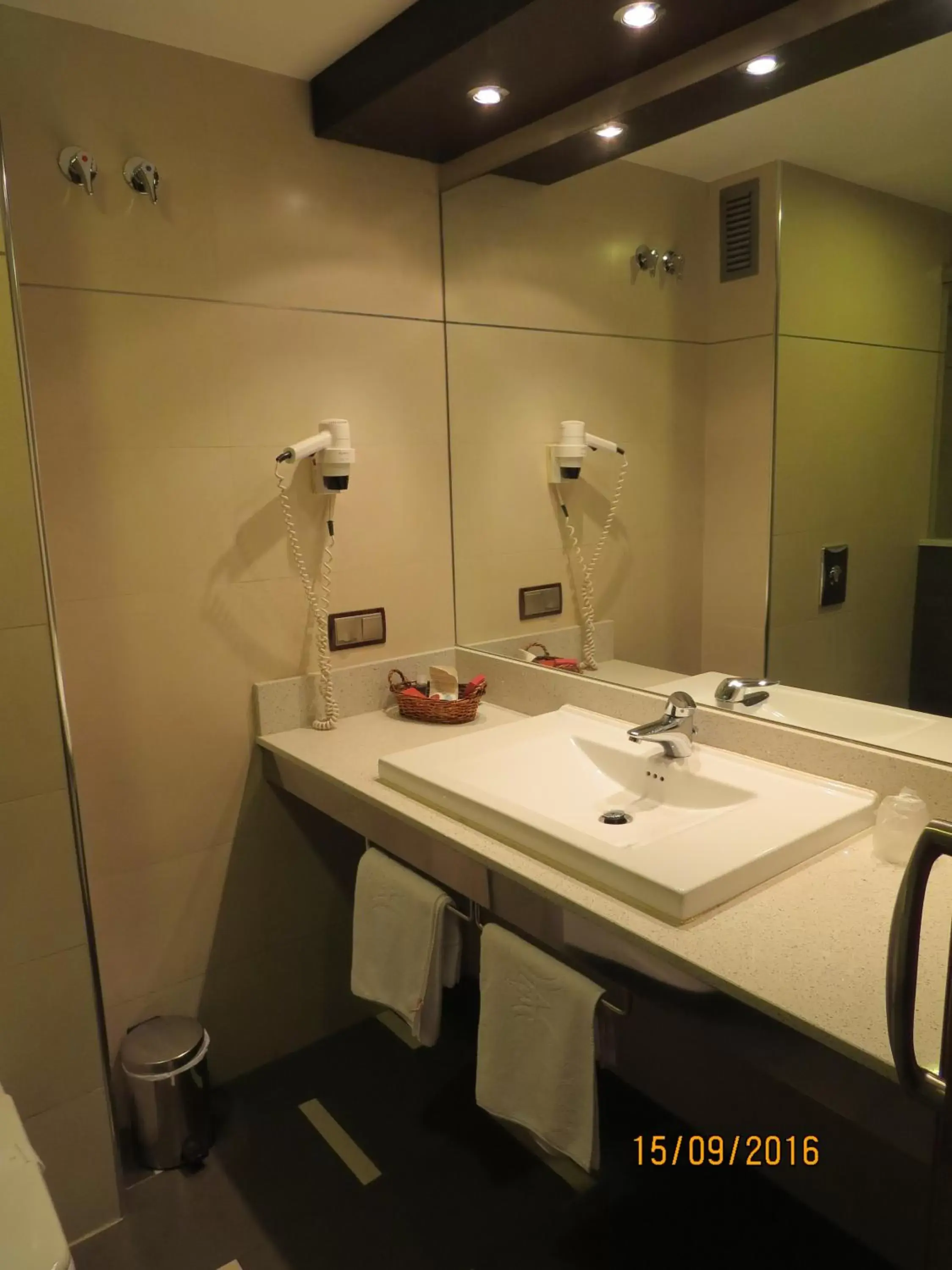 Bathroom in Hotel Ríos