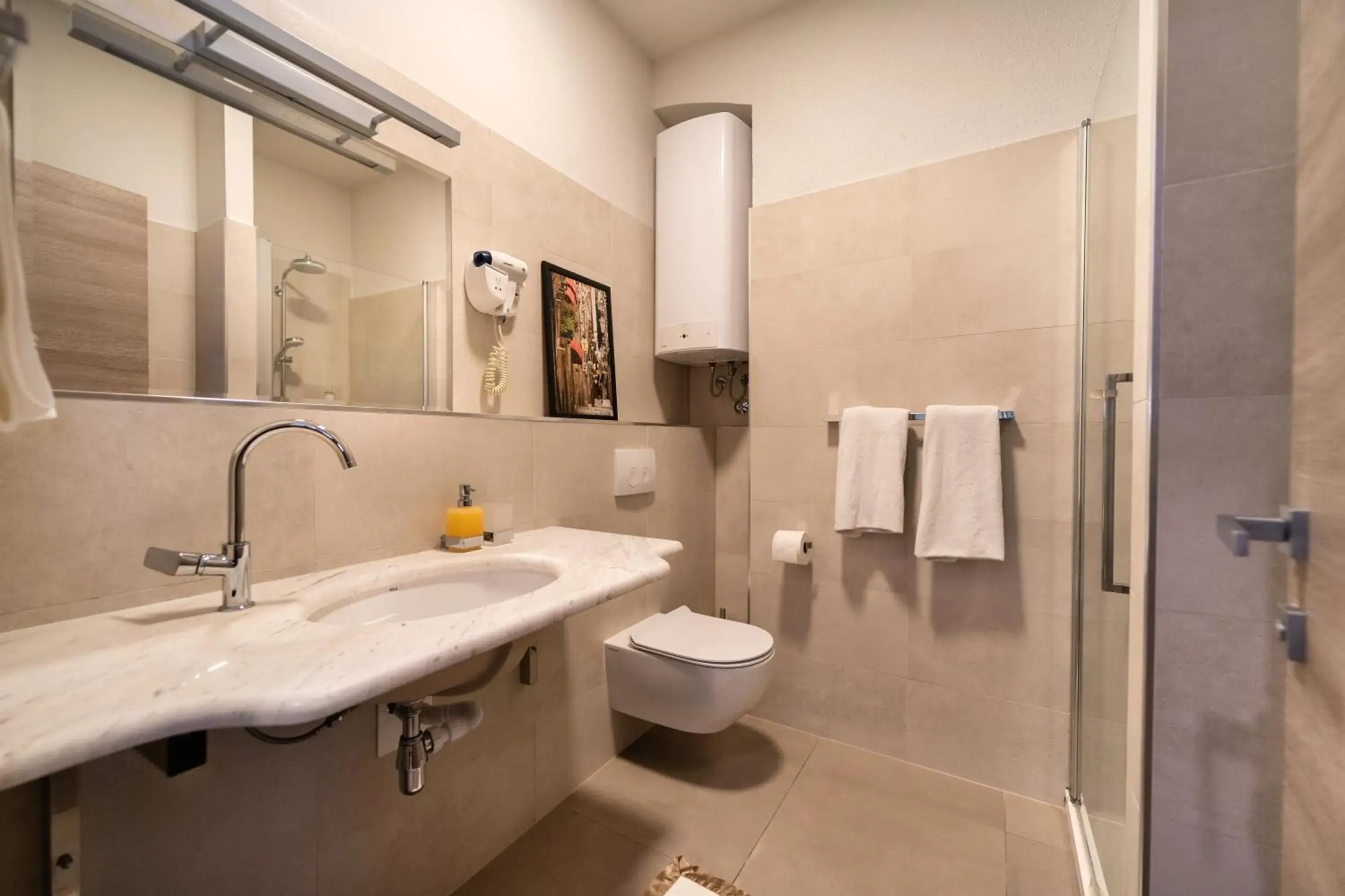 Bathroom in Tifani Luxury Rooms