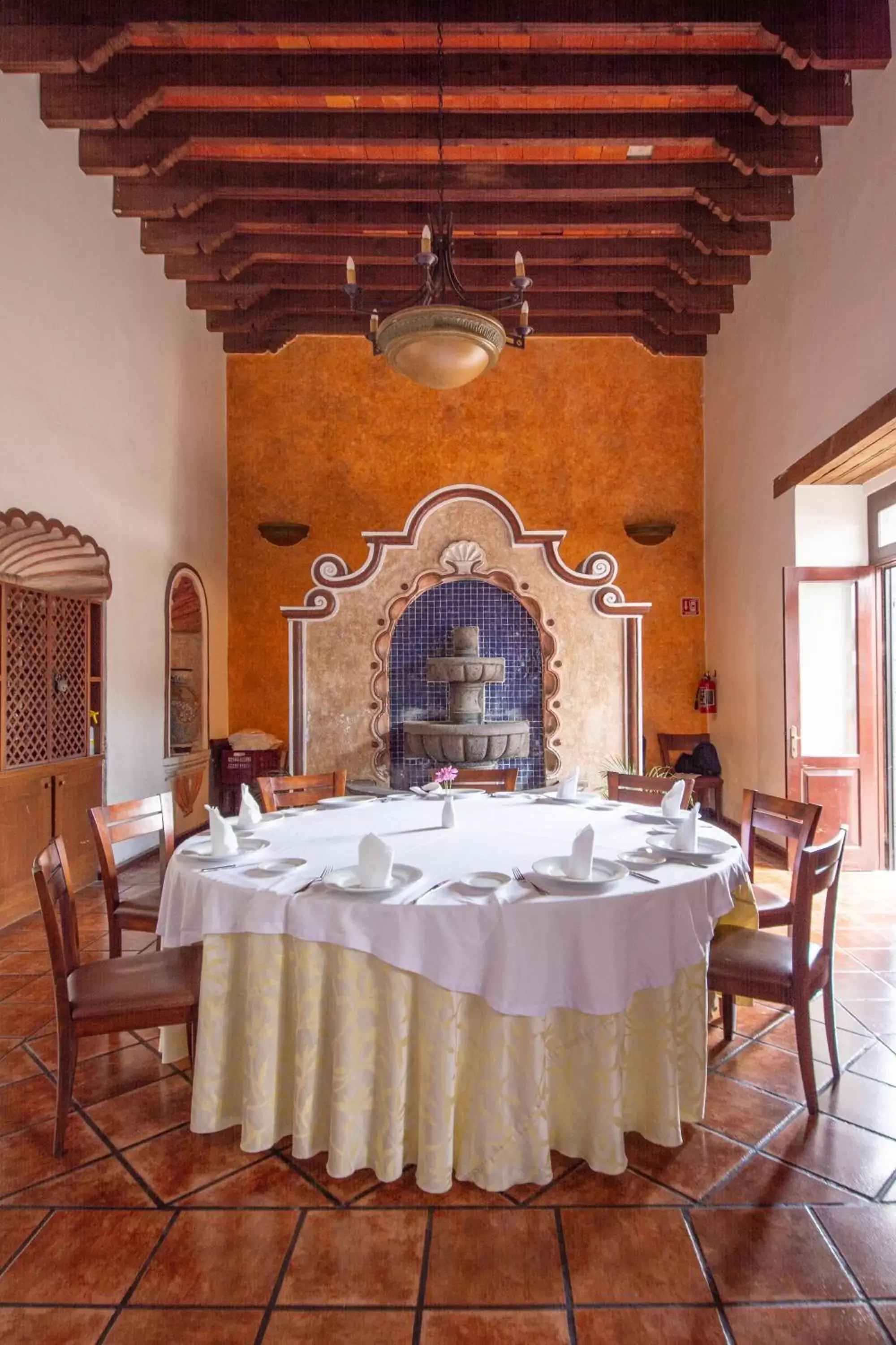 Restaurant/Places to Eat in Hotel Hacienda la Venta