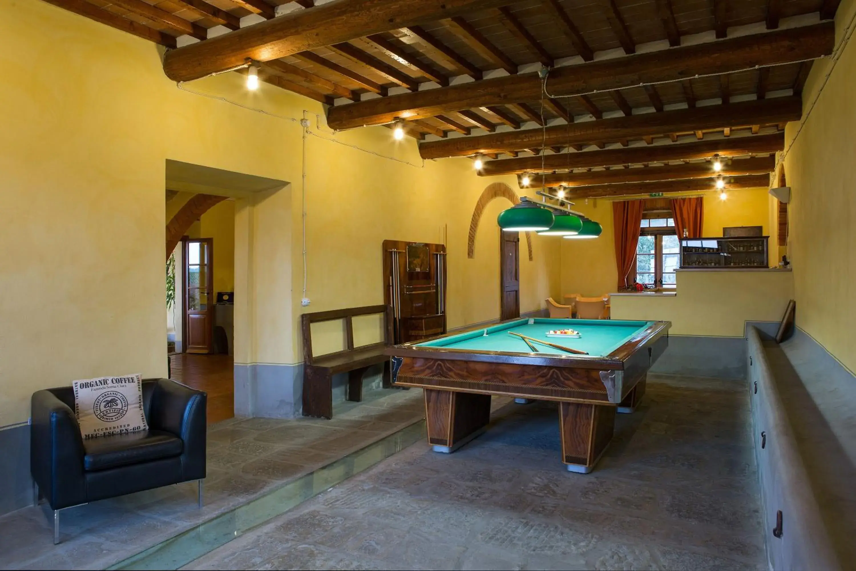 Billiards in Hotel Le Capanne