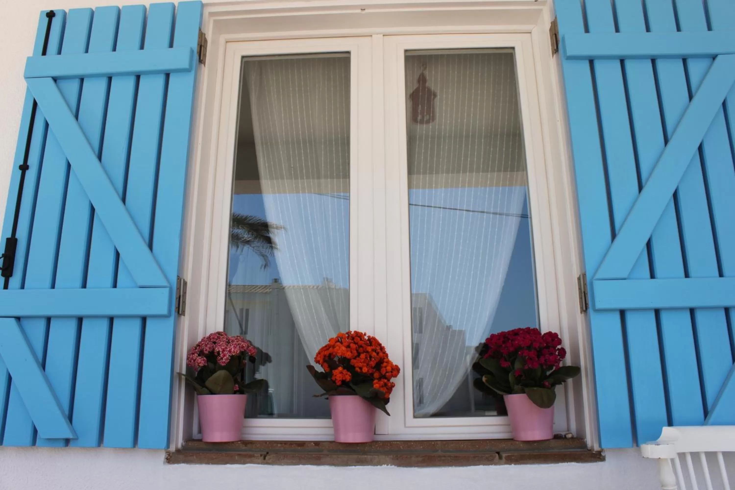 Facade/entrance in PuraVida Divehouse