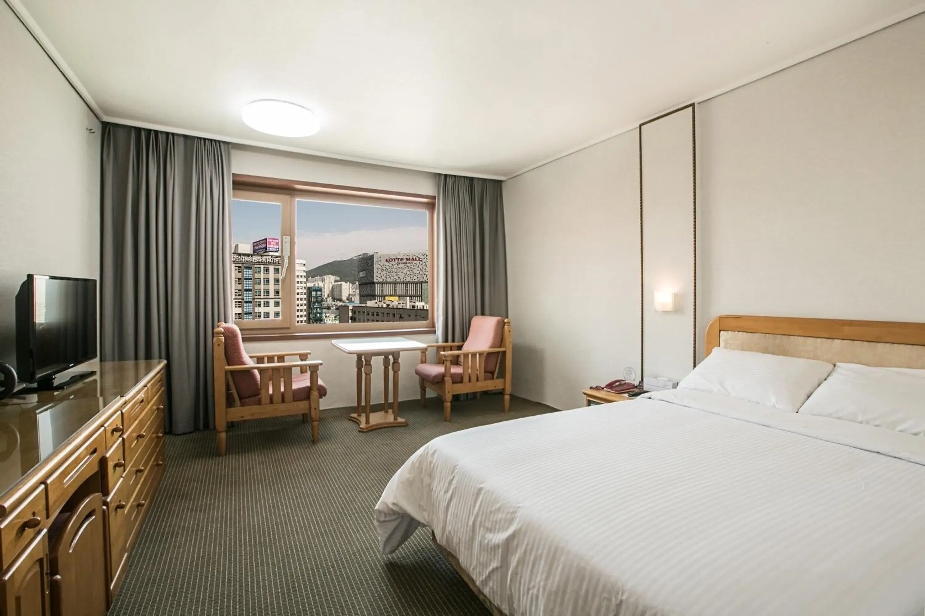 Bedroom, Bed in Busan Tourist Hotel Bedroom, Bed in Busan Tourist Hotel