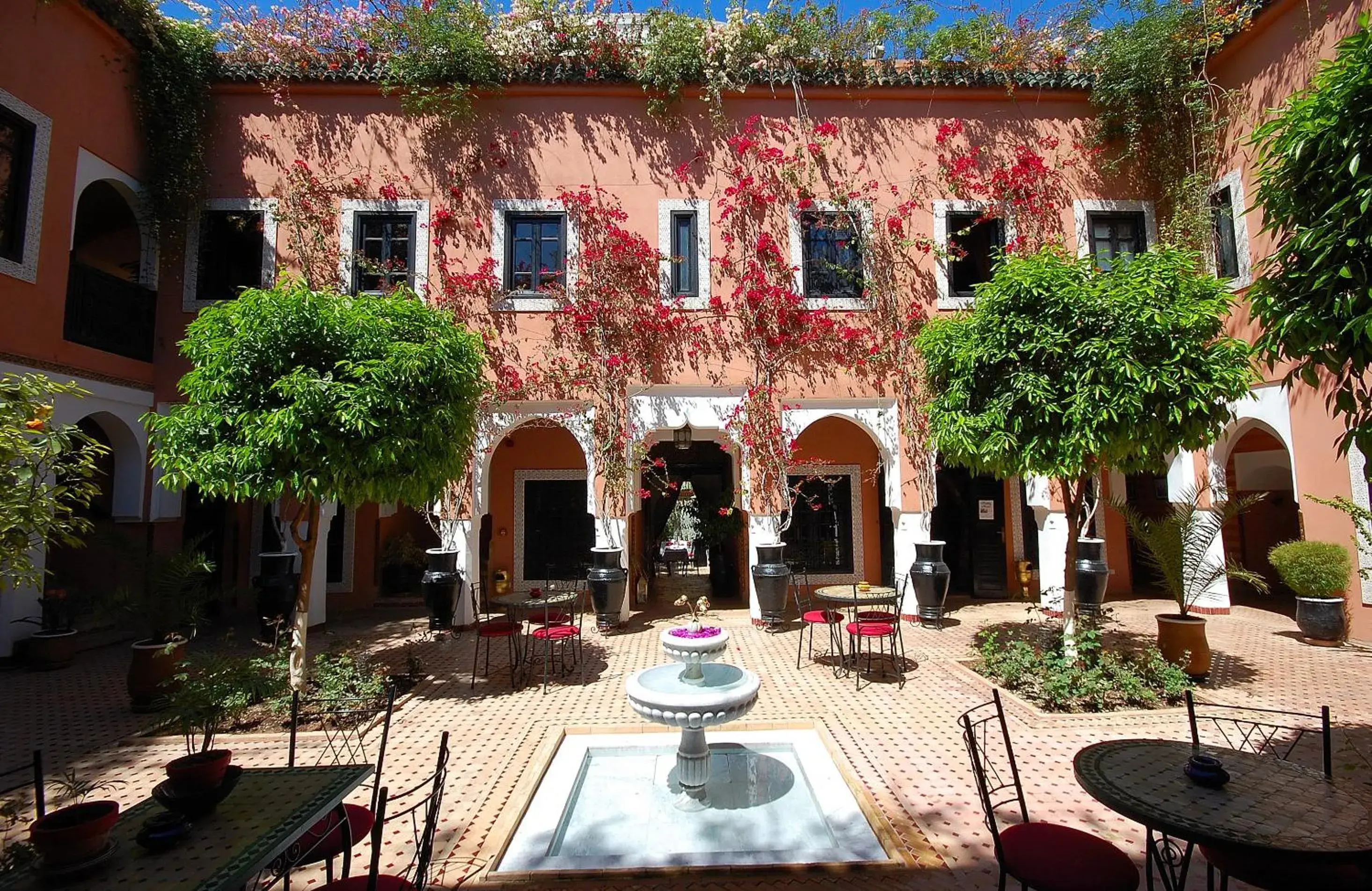 Photo of the whole room, Property Building in Les Borjs De La Kasbah