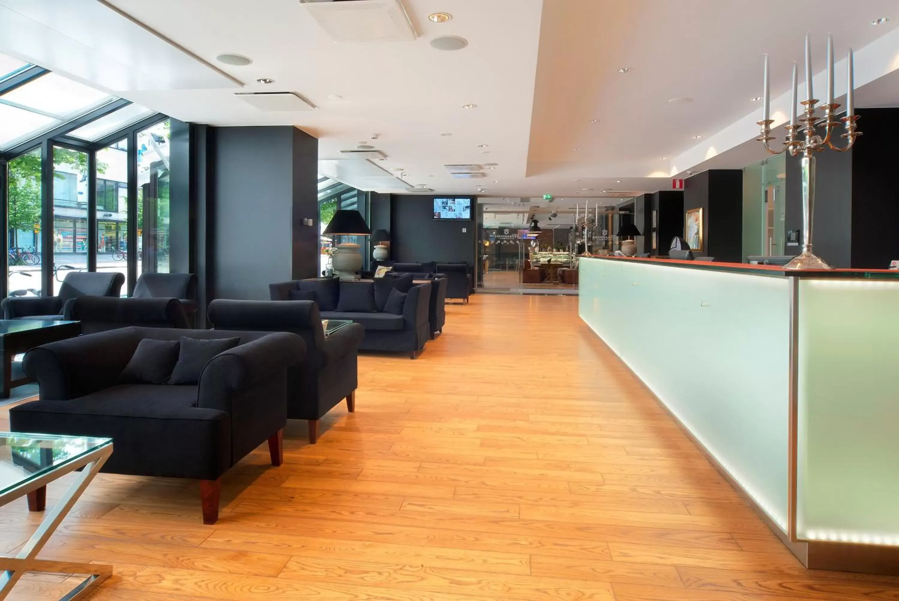 Lobby or reception, Lobby/Reception in Solo Sokos Hotel Lahden Seurahuone